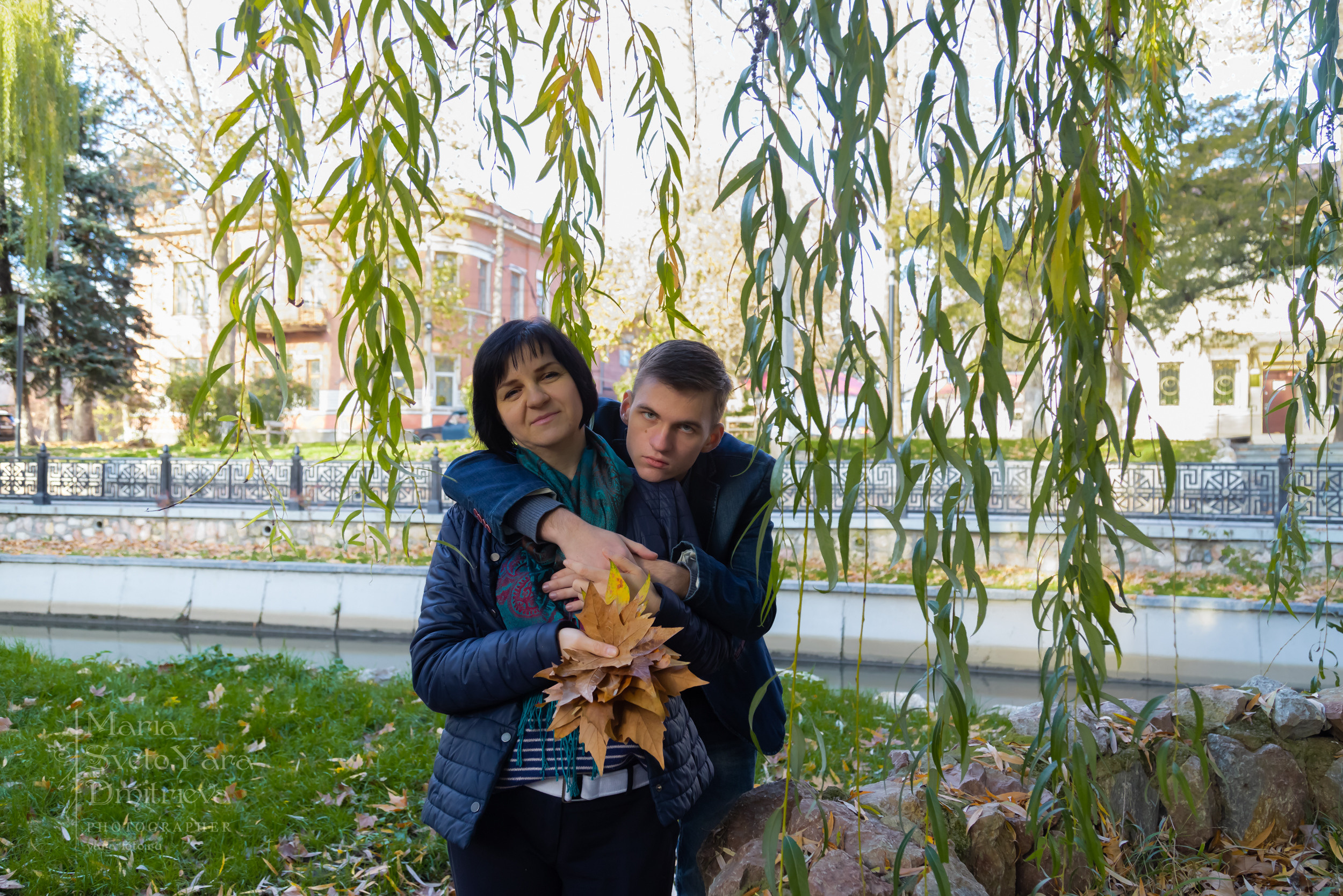 Ира Шуруева и младший сын Александр. Фотограф в Симферополе и Крыму — Мария СветоЯра Дмитриева | Индивидуальные и семейные съёмки