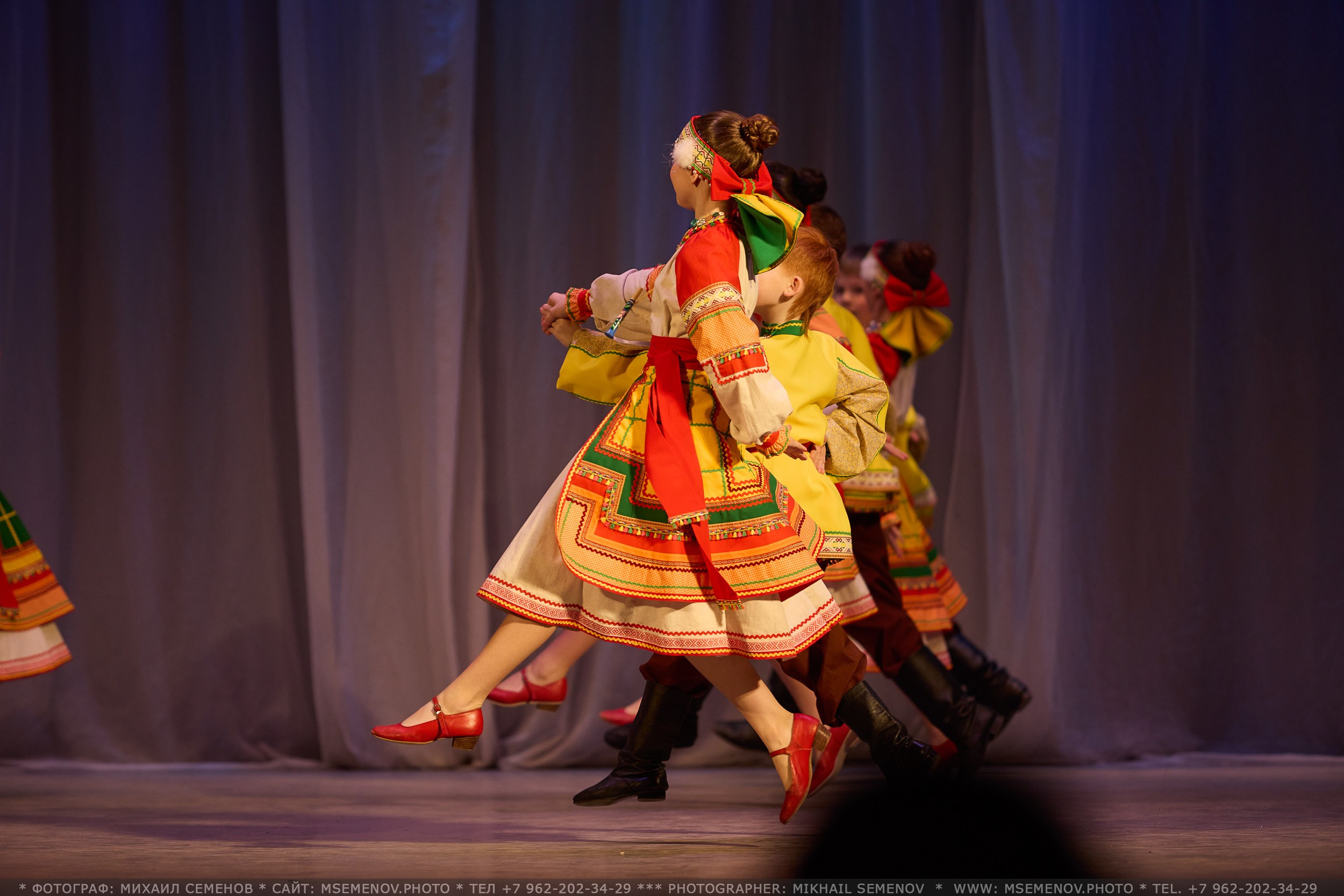 Фоторепортаж с Концерта «Волжанка» и «Задоринка»