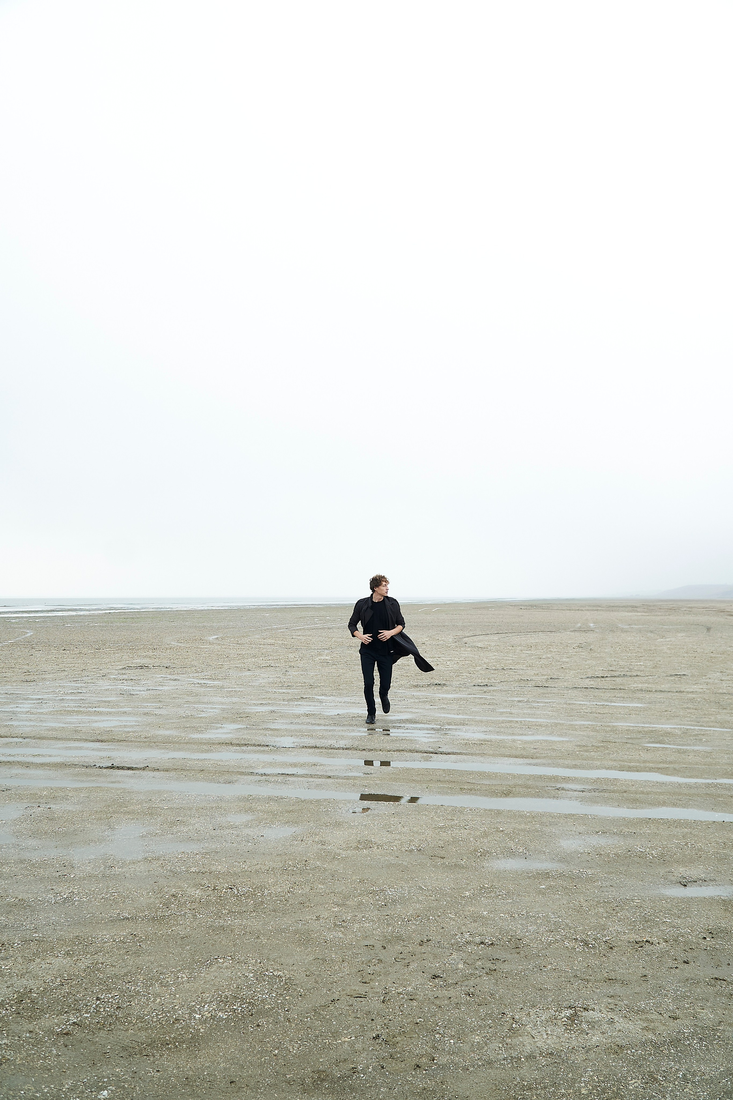 Фото и видеосъемки для брендов одежды и аксессуаров на Юге