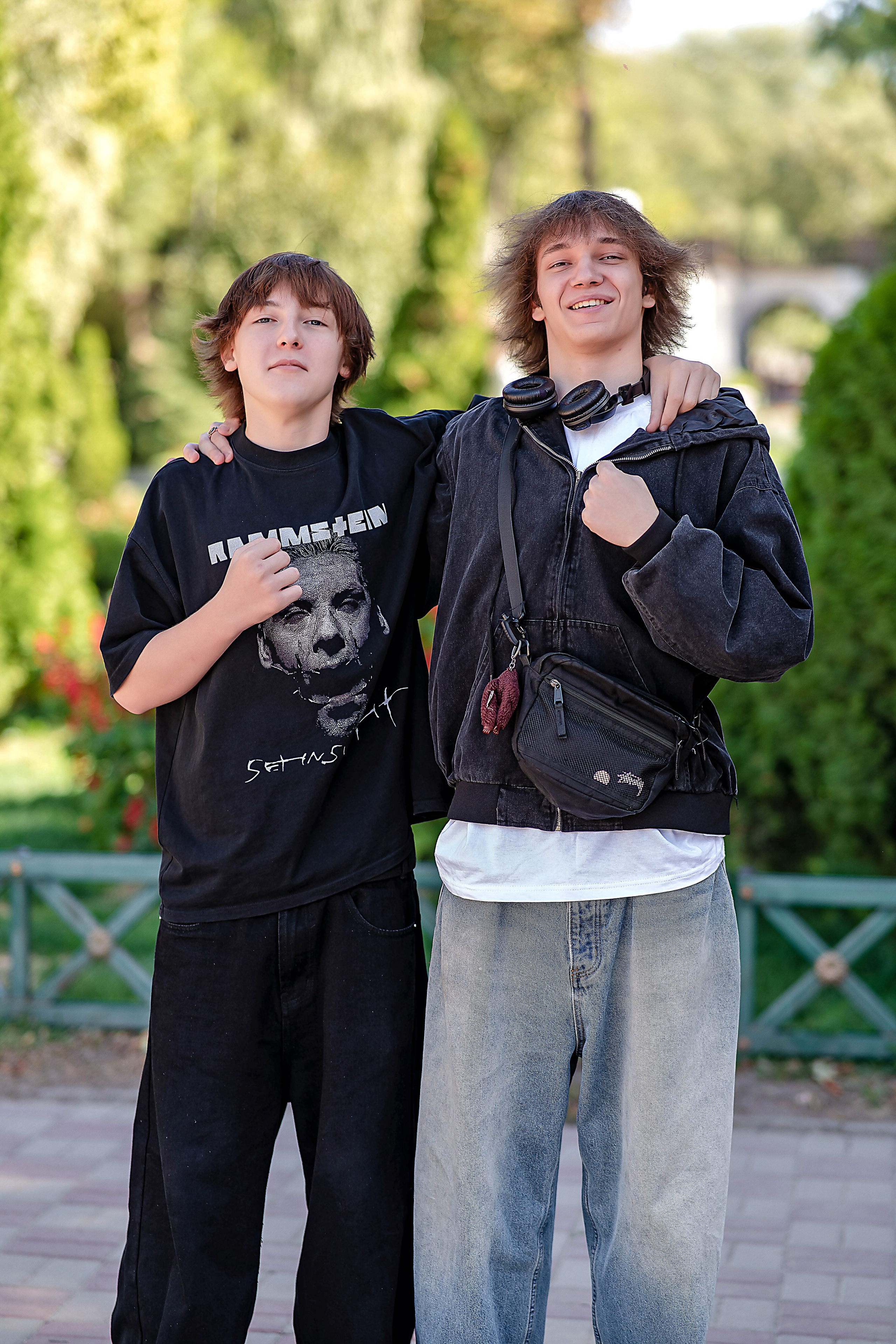 Выпускные (школьные) альбомы (книги) в Ростове-на-Дону. Современные Выпускные Альбомы в Ростове-на-Дону