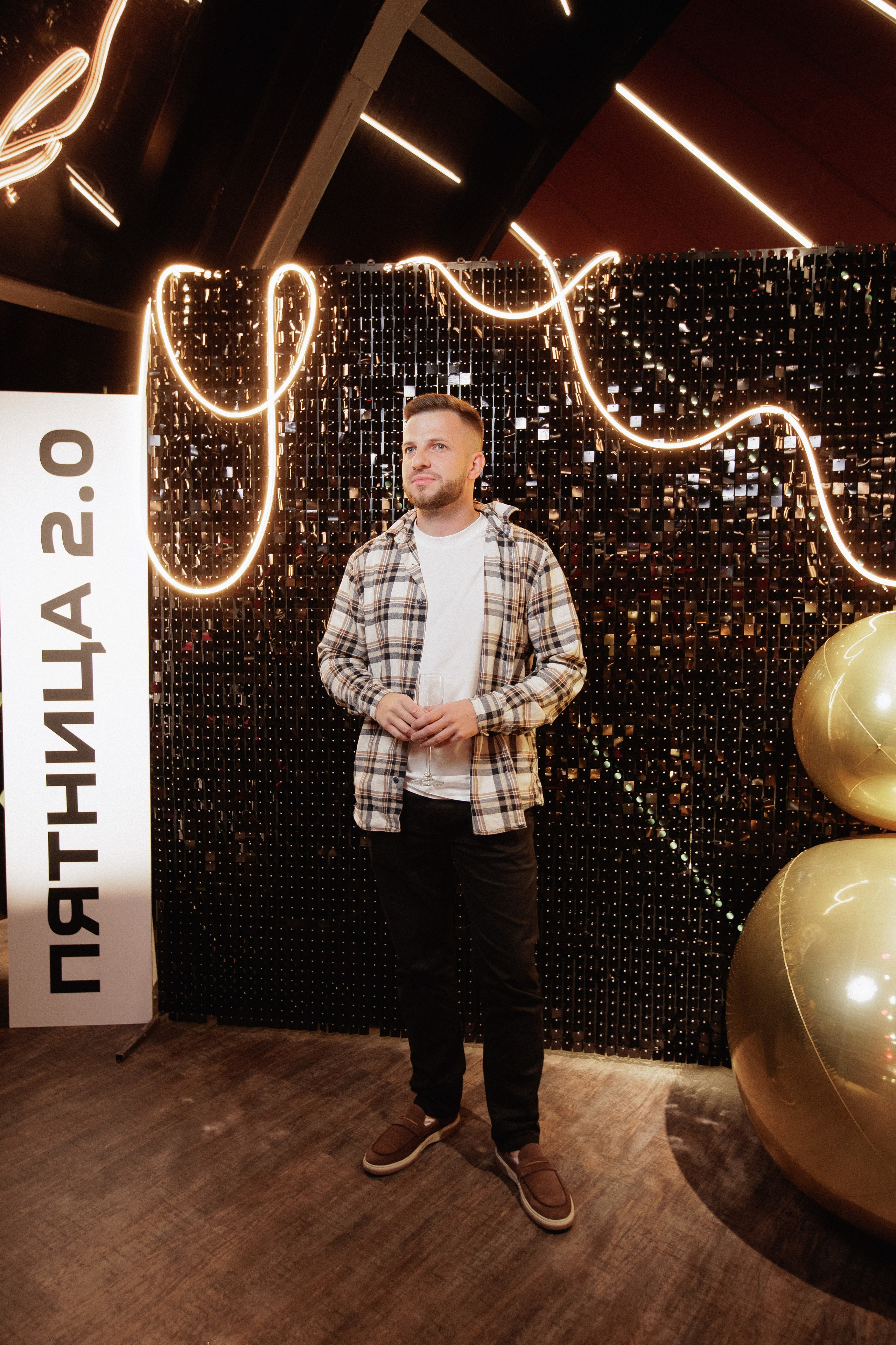 ПЯТНИЦА 2.0. СВОИ. ФОТООТЧЕТЫ-СОБЫТИЯ-МЕСТА