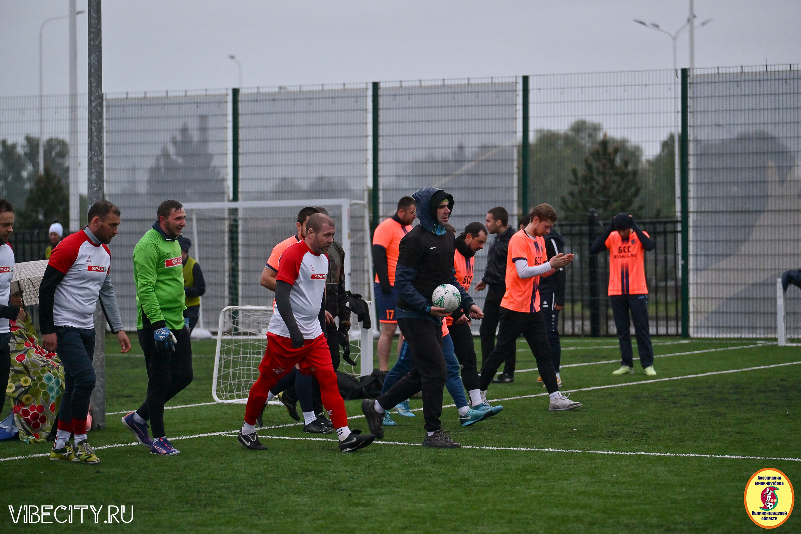 ИГРЫ МИНИ-ФУТБОЛЬНОЙ ЛИГИ. VIBECITY.RU Вайб Сити Ру Фоторепортажи Фотоотчеты Калининград