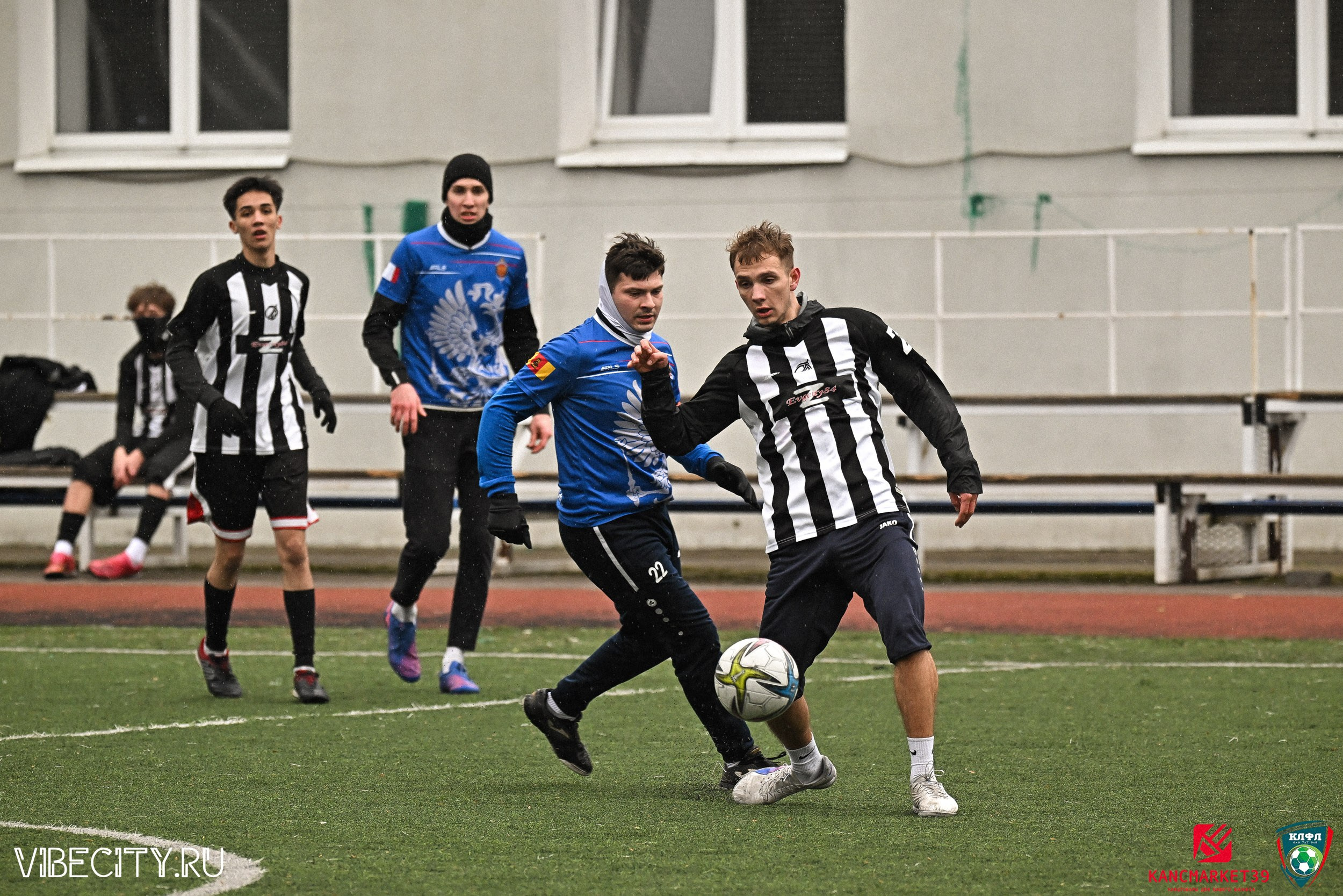 XX ЧЕМПИОНАТ КАЛИНИНГРАДСКОЙ ЛФЛ КАНЦМАРКЕТ39 сезона 2024–2025 гг. VIBECITY.RU Вайб Сити Ру Фоторепортажи Фотоотчеты Калининград