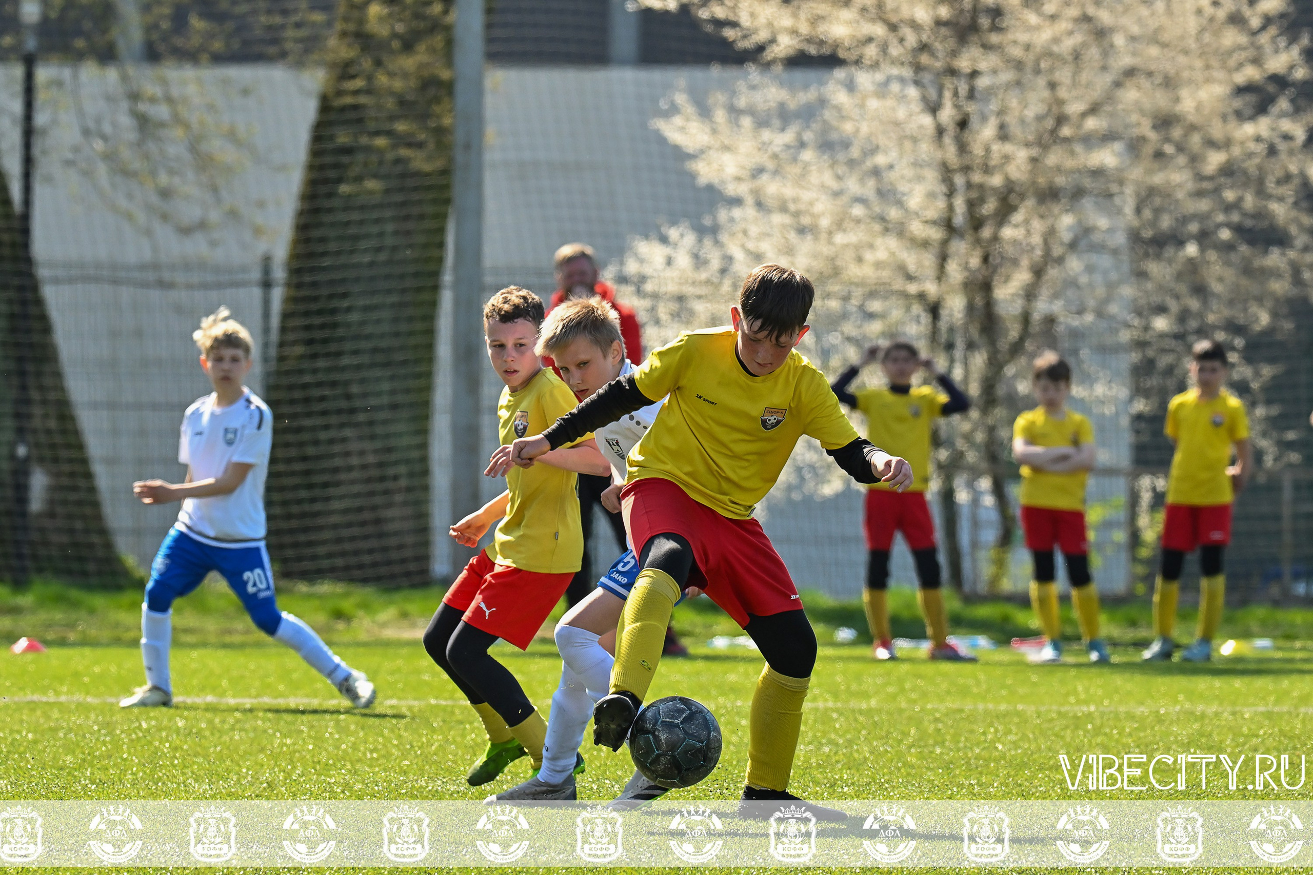 XIX Всероссийского футбольного турнира Локобол 2025 РЖД. VIBECITY.RU Вайб Сити Ру Фоторепортажи Фотоотчеты Калининград