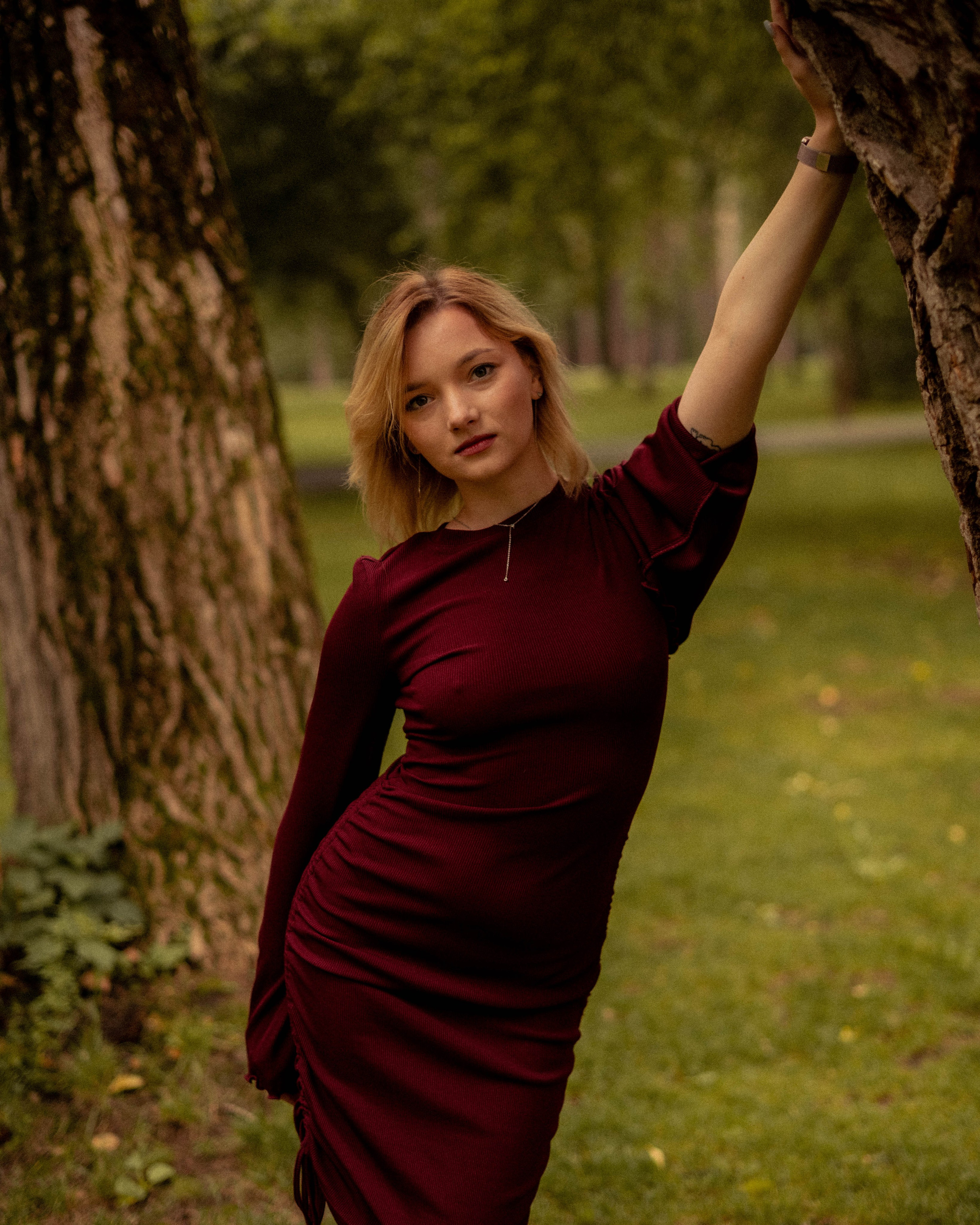 Аня. Женский фотограф. Создатель украшений ручной работы. Модель