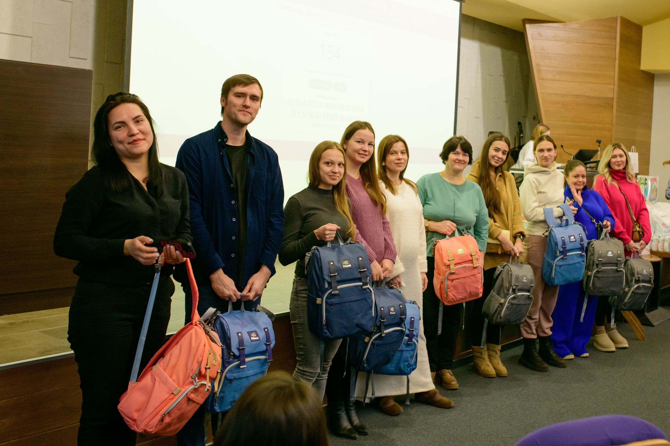 Фотоотчет праздника материнства ноябрь 2024 г. Профессиональный фотограф Елена Красилина г.Ярославль, г. Рыбинск