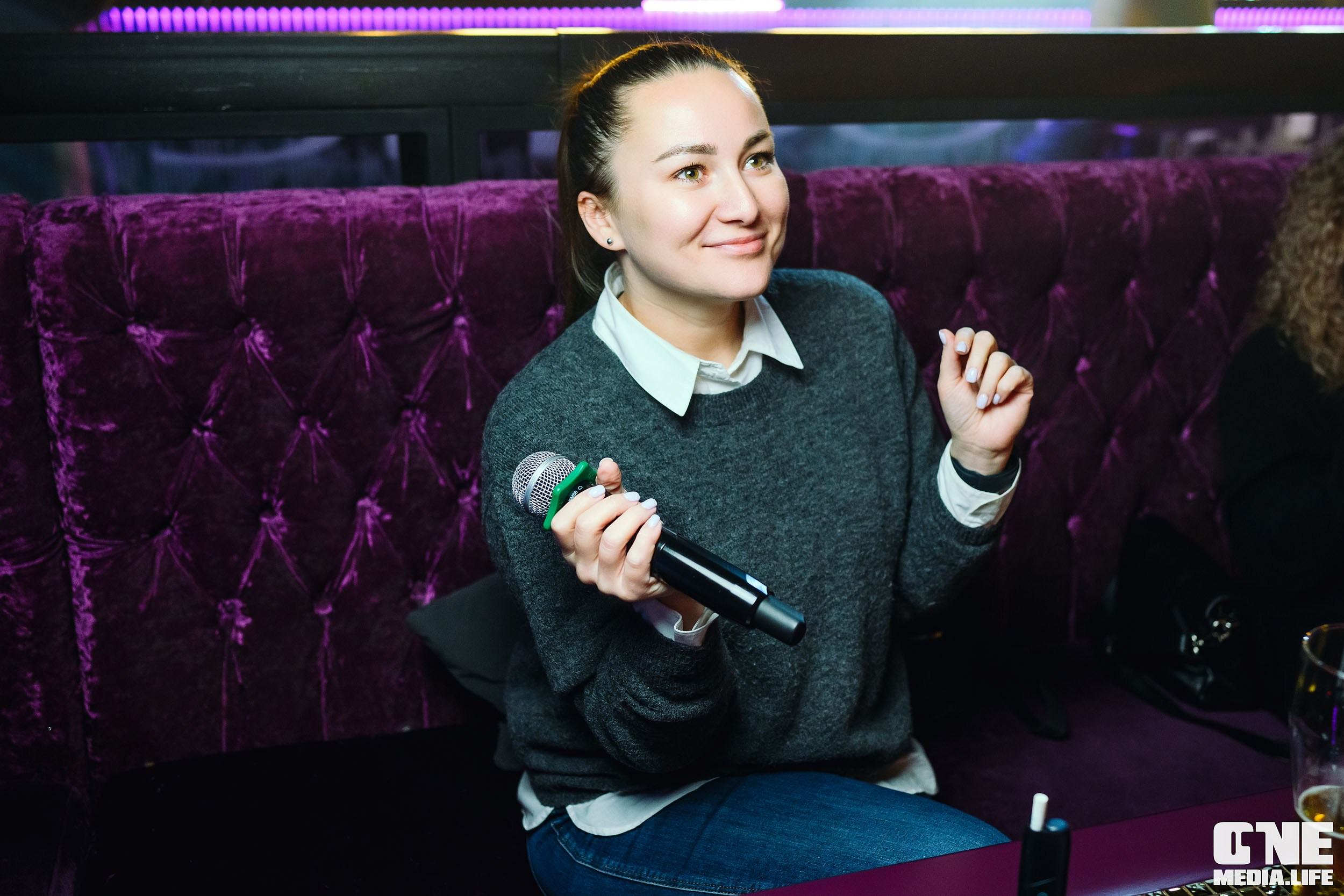 Фотоотчет с вечеринки в караоке-клубе Эйфория. One Media Life: фоторепортажи, фотоотчеты с мероприятий и заведений