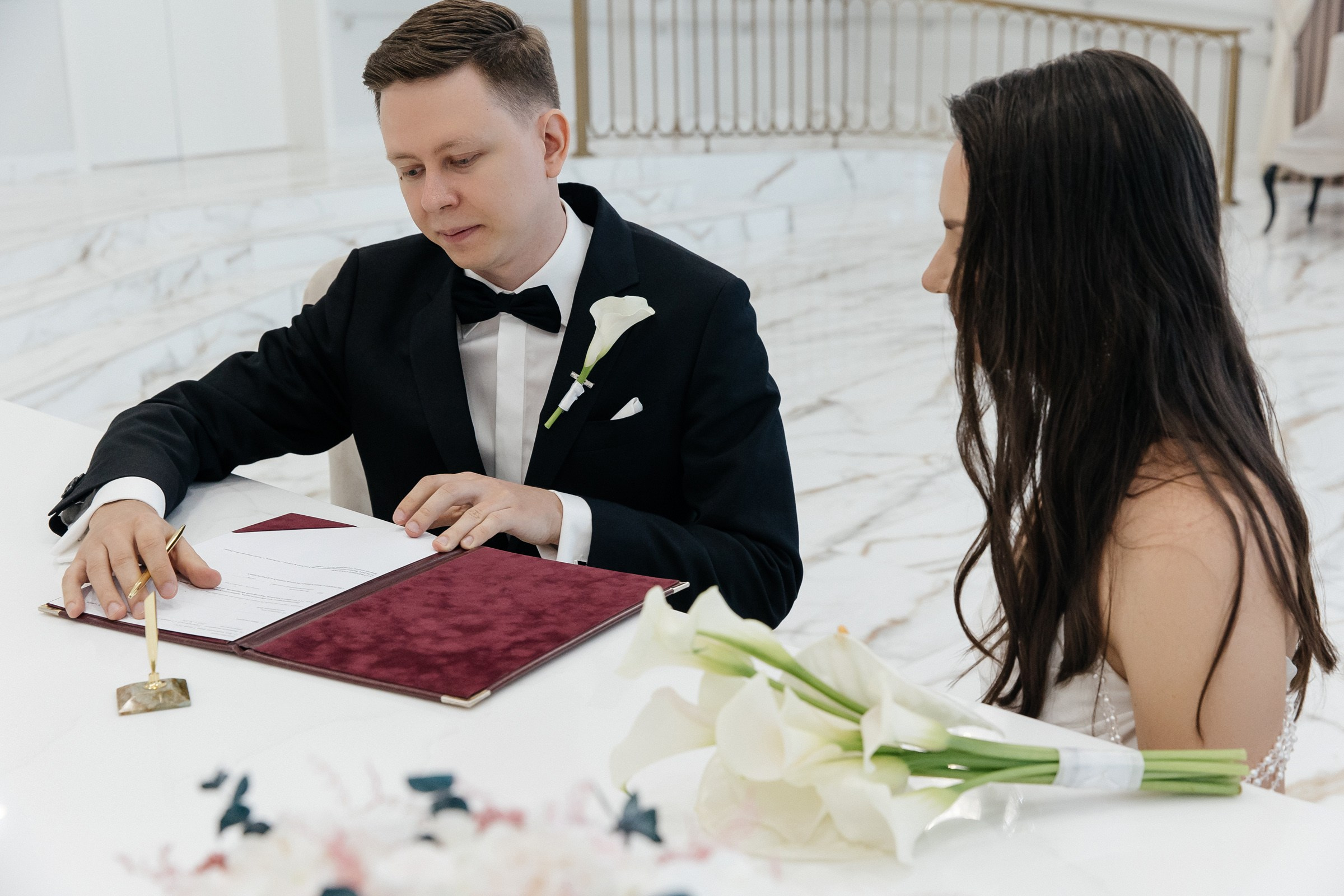 Свадебная фотосессия в Царицыно. Свадебный фотограф в Москве Элина Ларченкова. Фото, которые цепляют