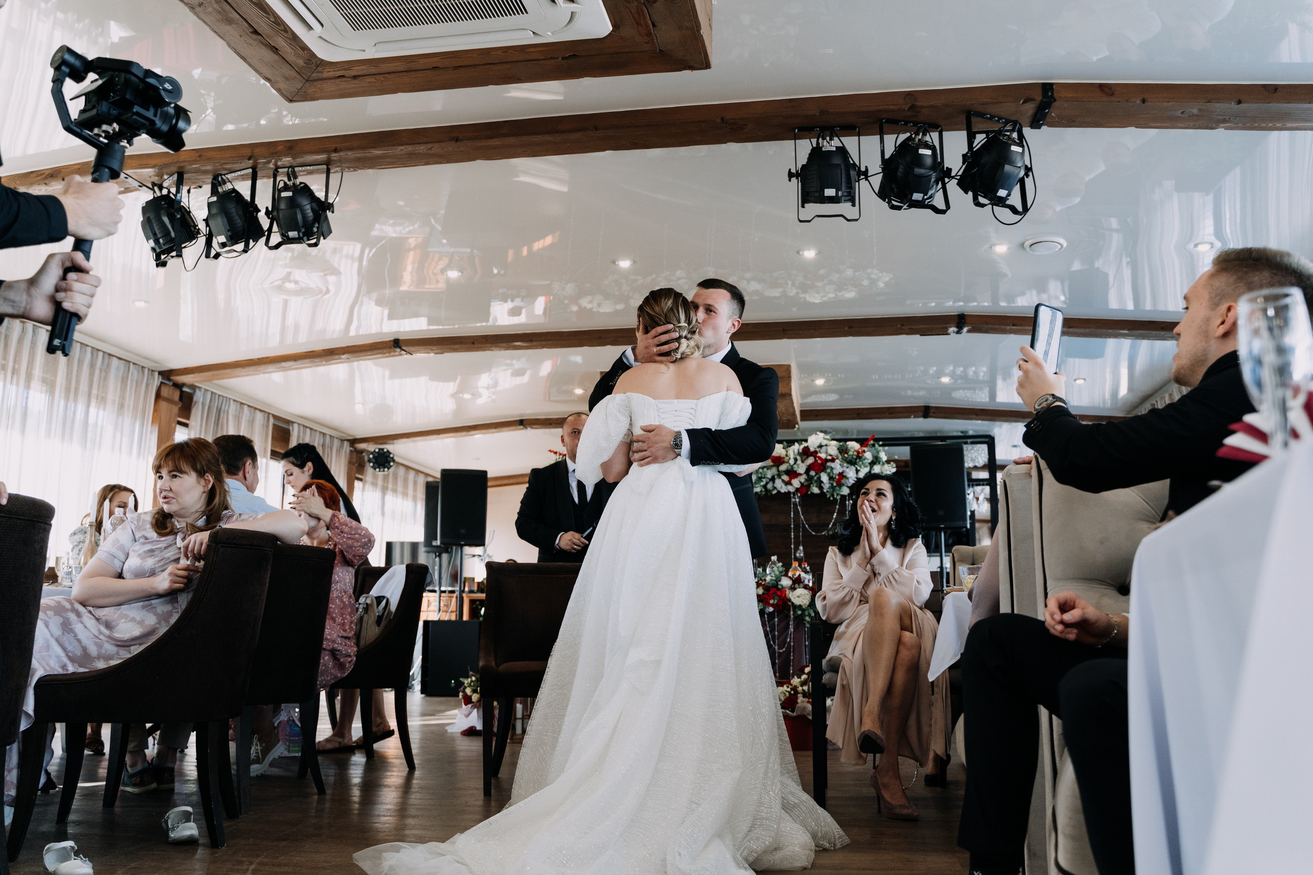 Свадьба на крыше: история Люды и Вадима. Фотограф в Мурманске, Североморске и Санкт-Петербурге Валерия Козлова