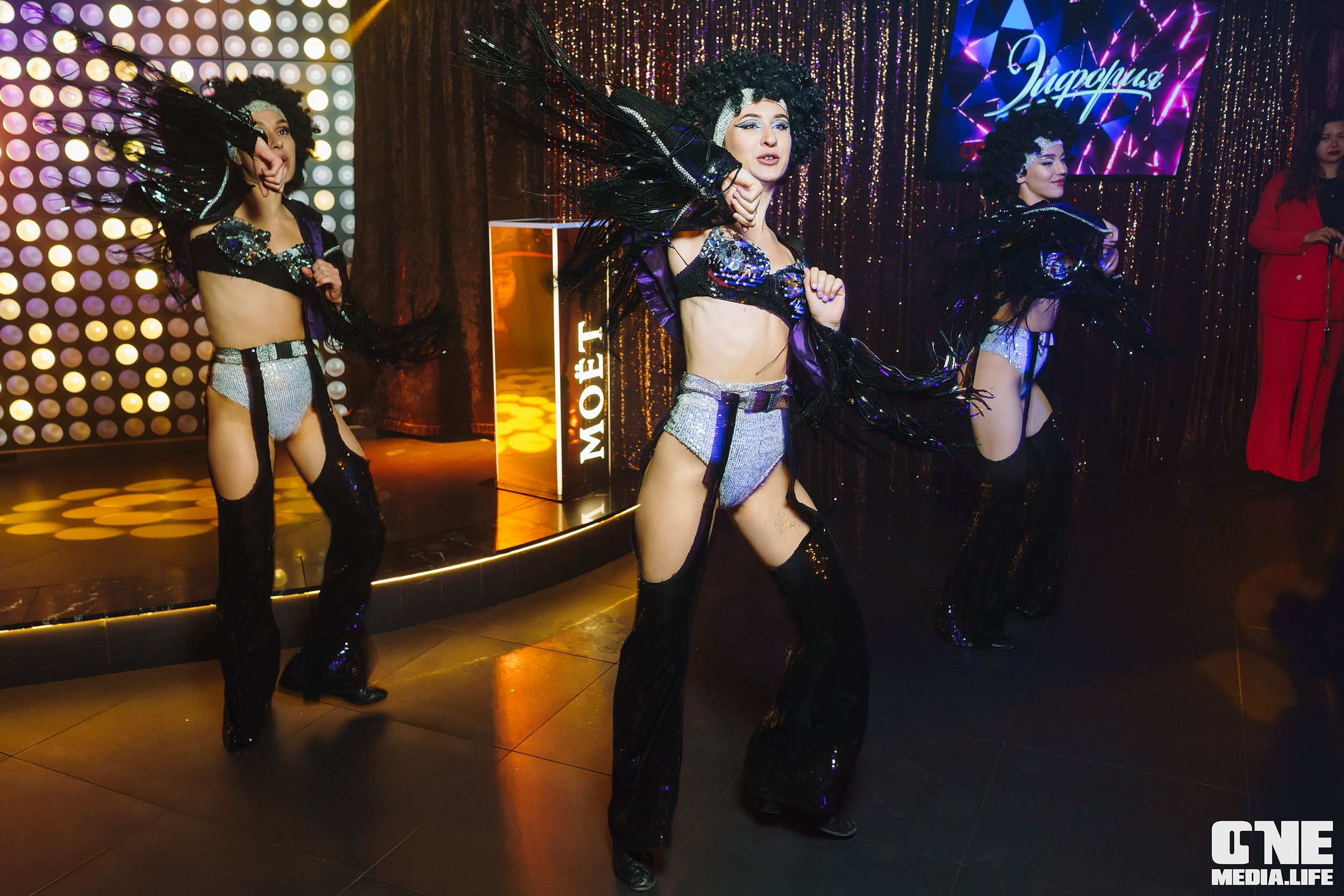 Фоторепортаж из караоке-клуба Эйфория. One Media Life: фоторепортажи, фотоотчеты с мероприятий и заведений