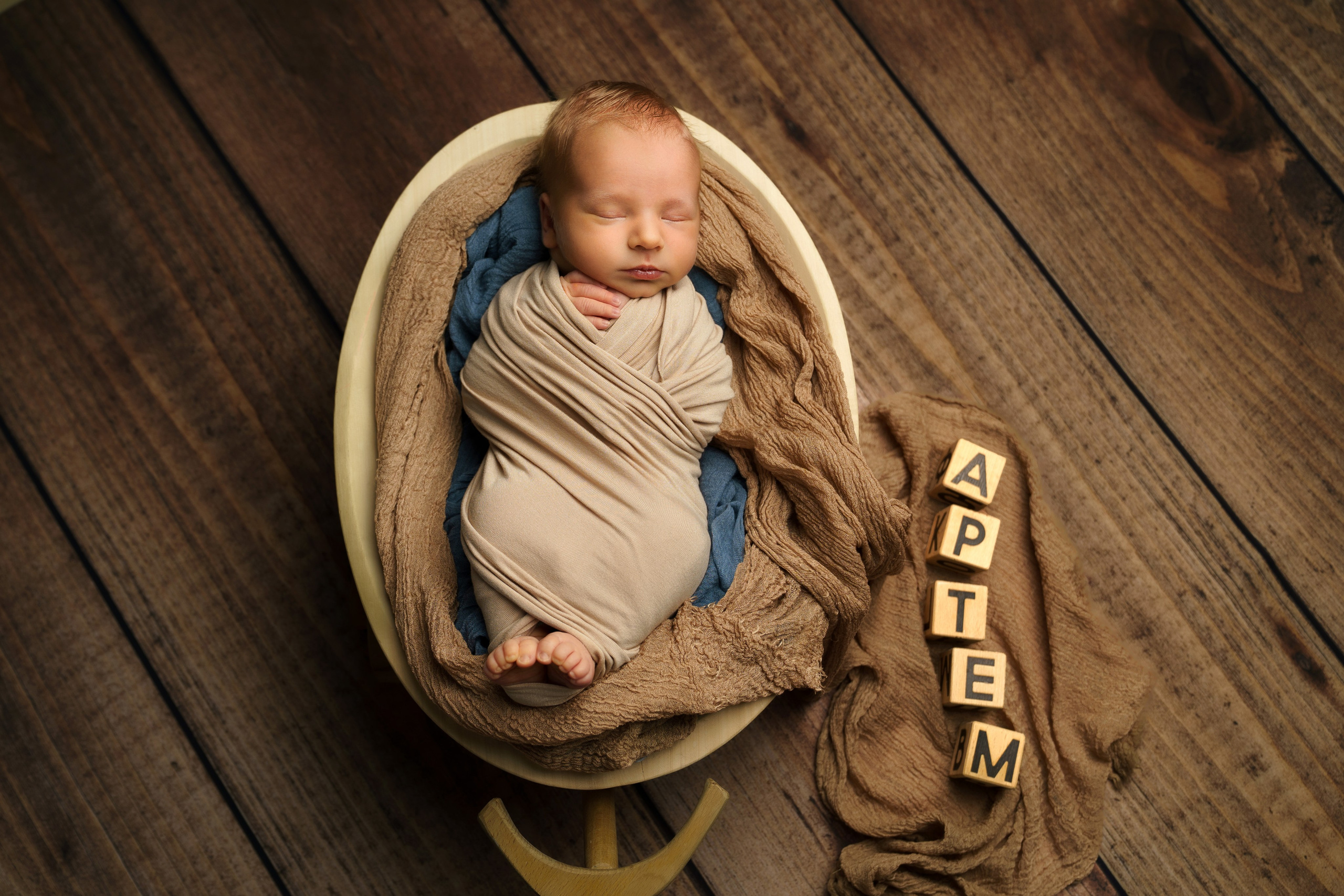 Фотосессия новорожденного (newborn). Фотограф новорожденных, детей до года и беременных в Симферополе