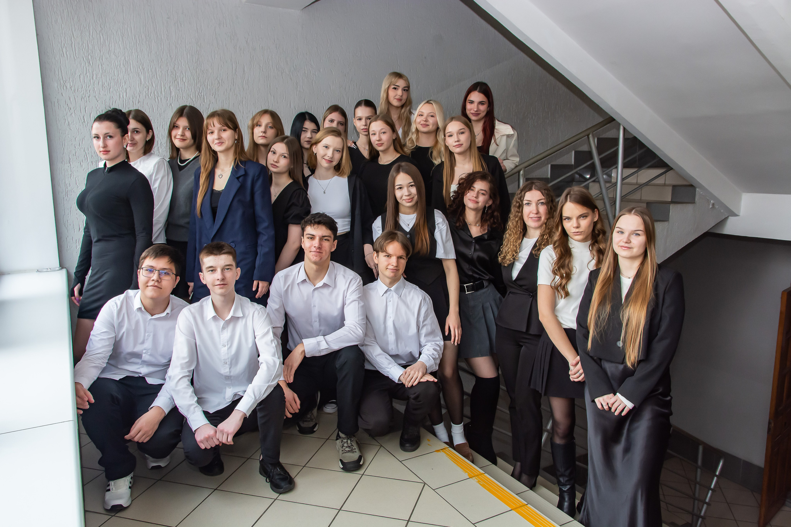 Старшая школа. Выпускные альбомы Брест