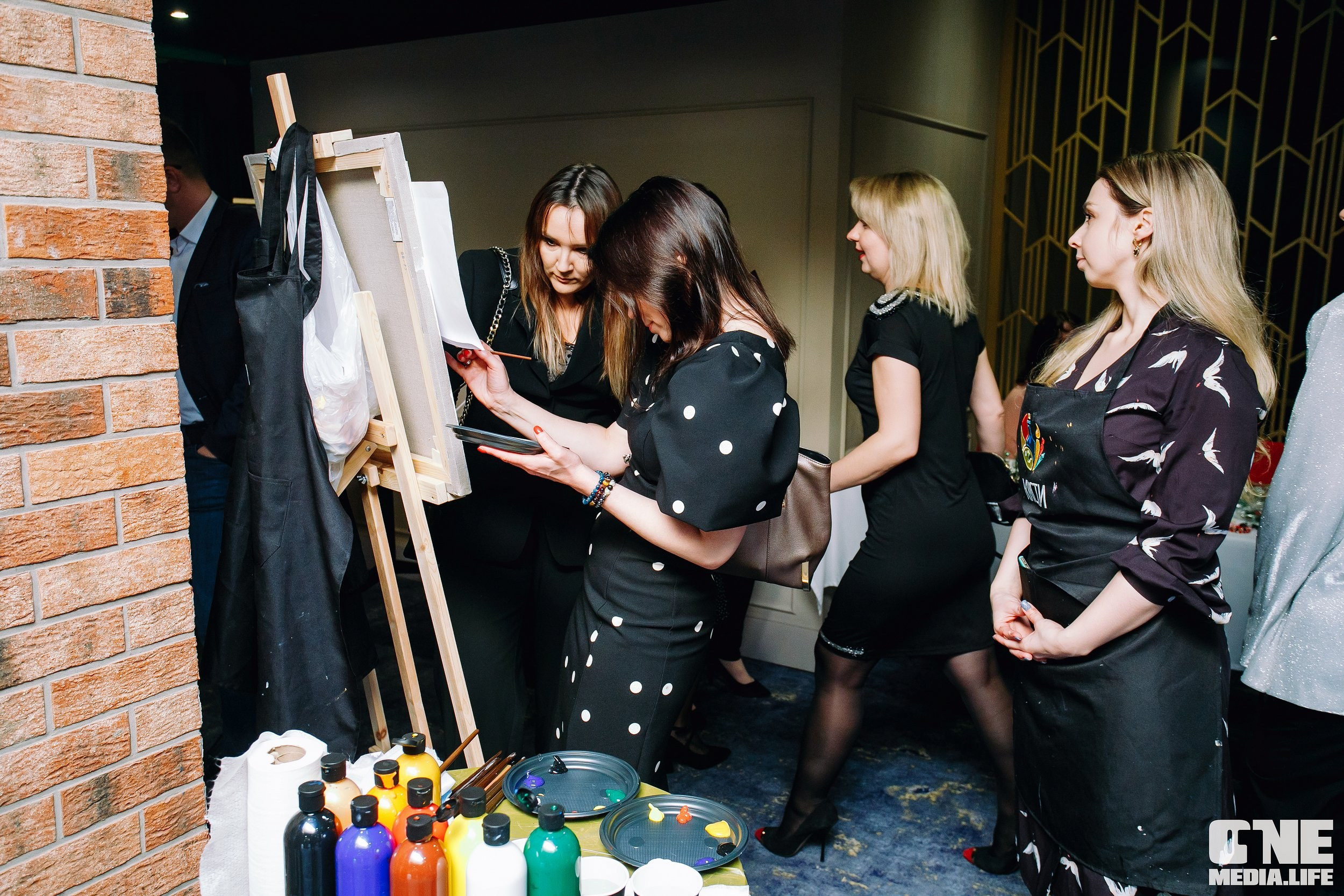 Новогодний Огонёк от Верю в Чудо. One Media Life: фоторепортажи, фотоотчеты с мероприятий и заведений