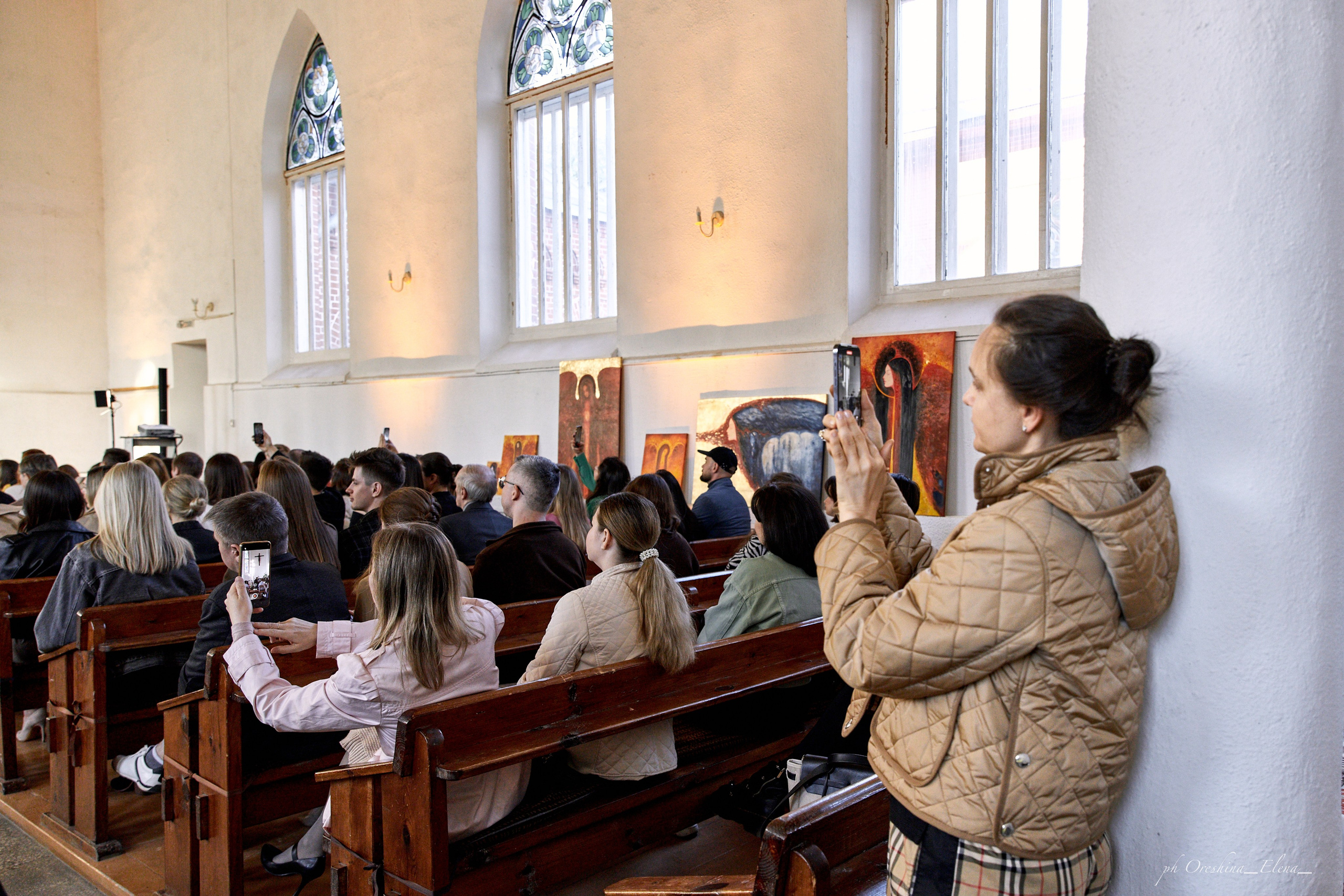 Концерт Дениса Стельмаха. Ульяновск, Евангелическо-Лютеранская церковь Св.Марии. Свадебный и семейный фотограф в Ульяновске Орешина Елена