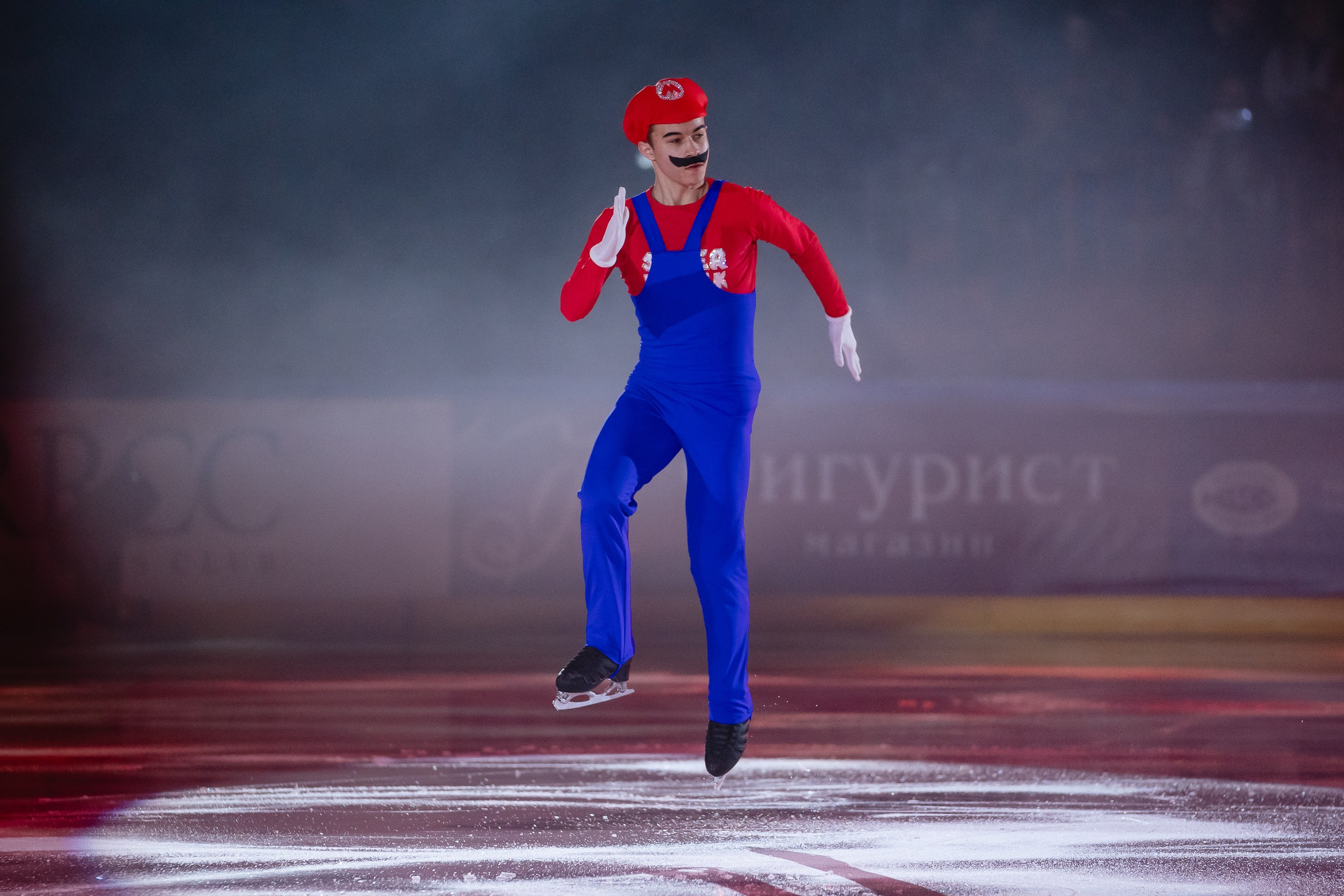 Шоу «Чемпионы на льду» в Новосибирске. Воробьева Ксения — Спортивный и танцевальный фотограф Новосибирск