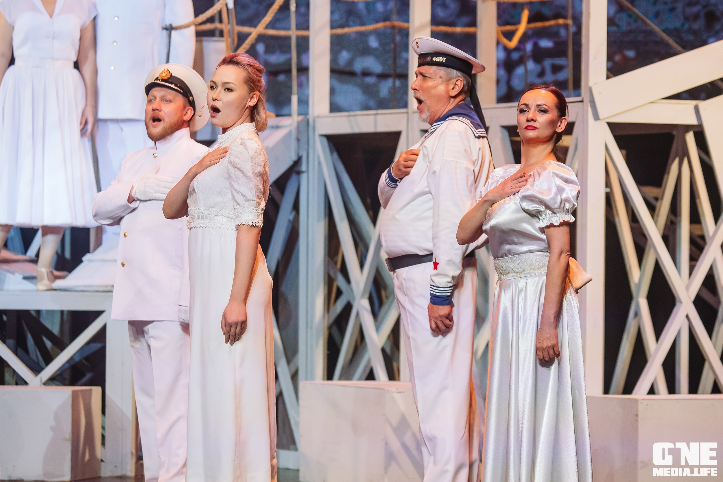 Фоторепортаж из Янтарь Холла. One Media Life: фоторепортажи, фотоотчеты с мероприятий и заведений