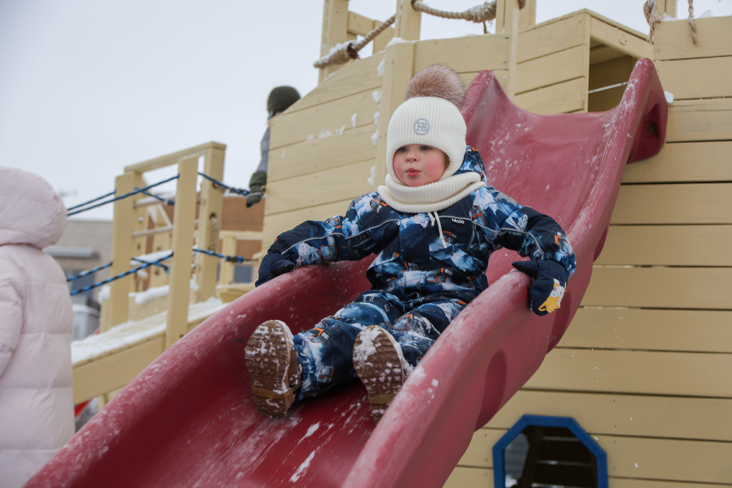 Новогодняя ёлка 2025. Фото и видеосъёмка бизнес-мероприятий под ключ в Москве и МО — Akhmedov Team