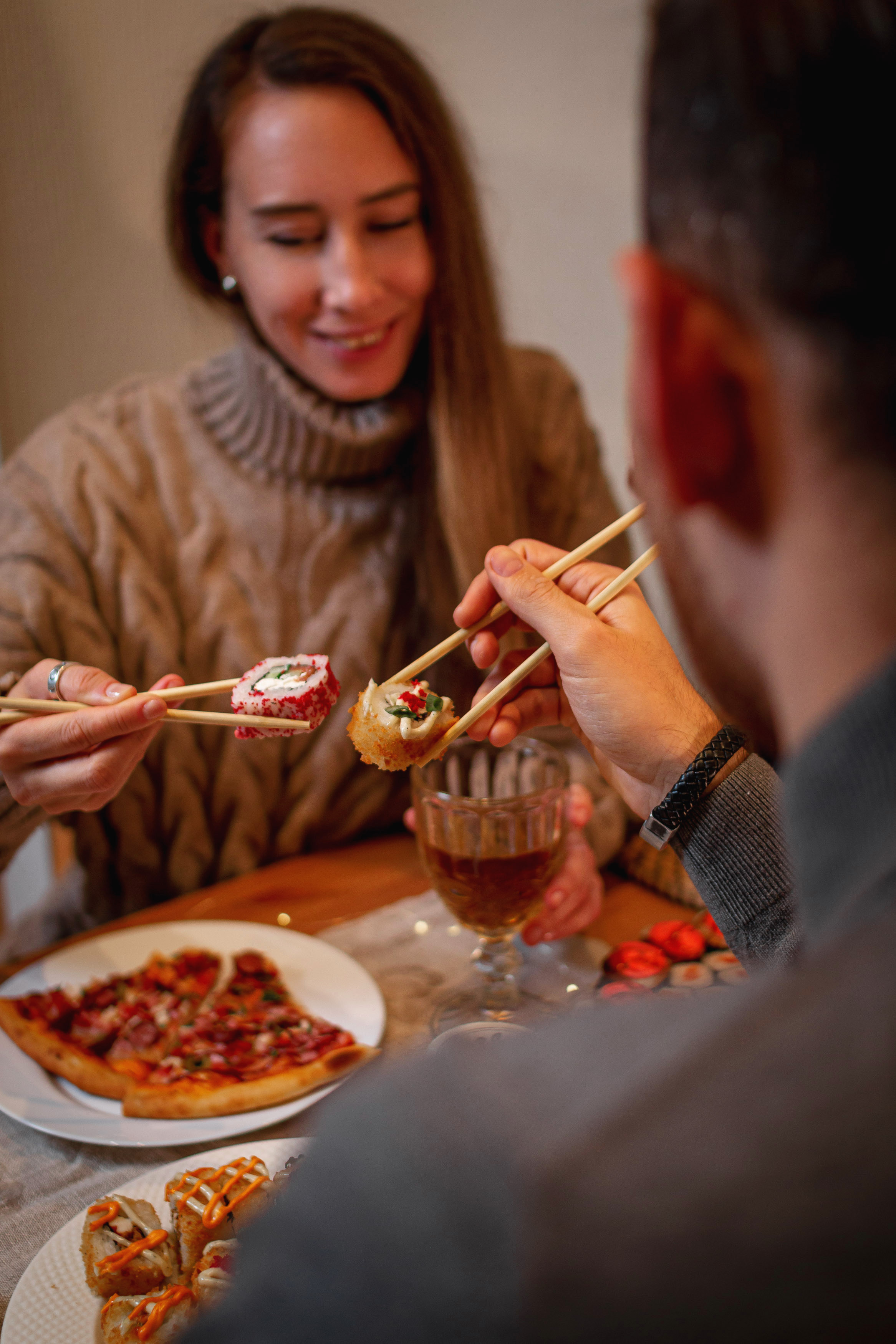 Ролик, осень и камин. ФУД ФОТОГРАФ САРАТОВ, РЕКЛАМНЫЙ ФОТОГРАФ | АЛЕКСАНДР ГАВРИЛЫЧЕВ