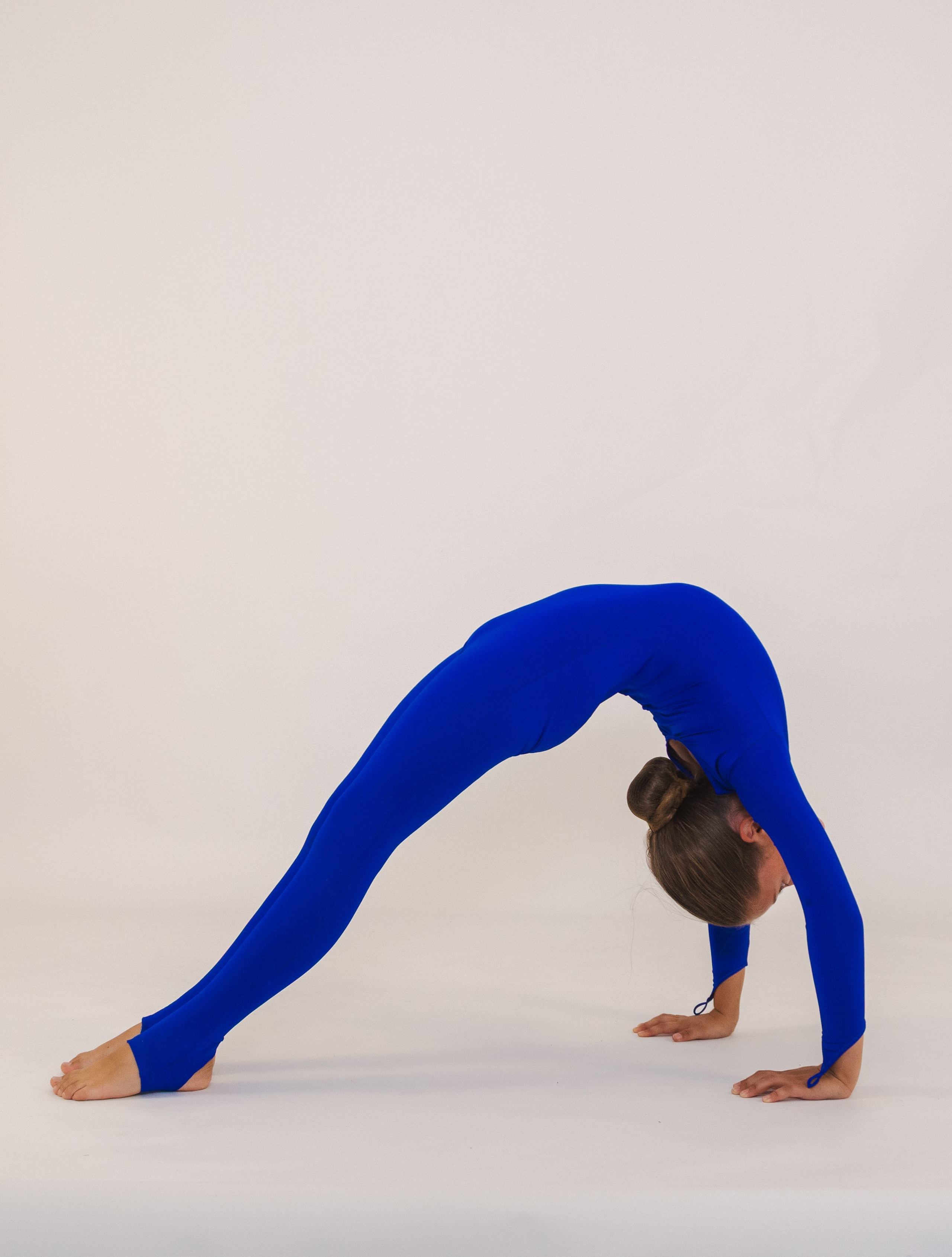 «Атмосферные» гимнастки. Елена Волкова семейный фотограф в станице Гостагаевской города-курорта Анапа