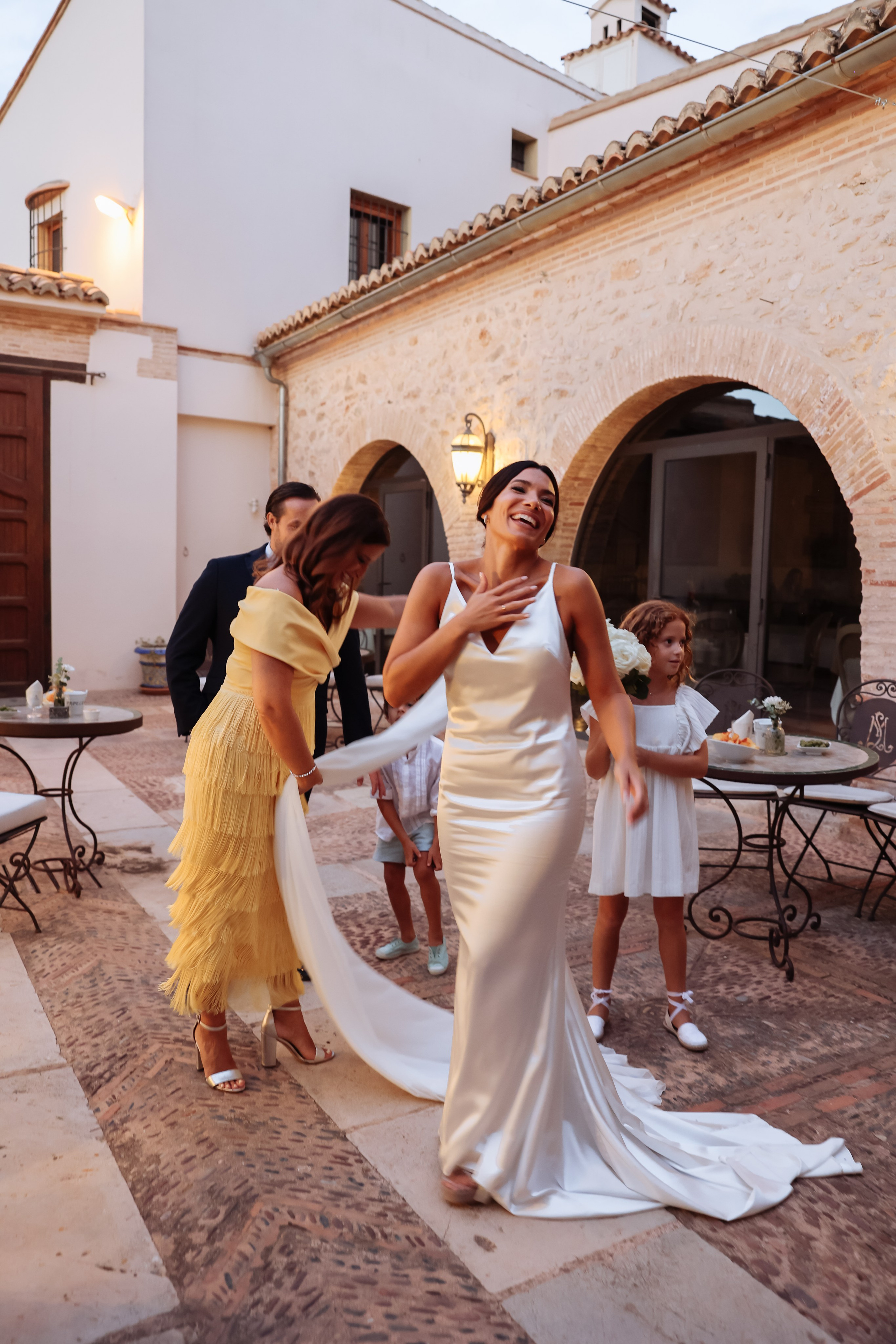 Bantser Studio — Fotógrafa y organizadora de bodas en Valencia, España