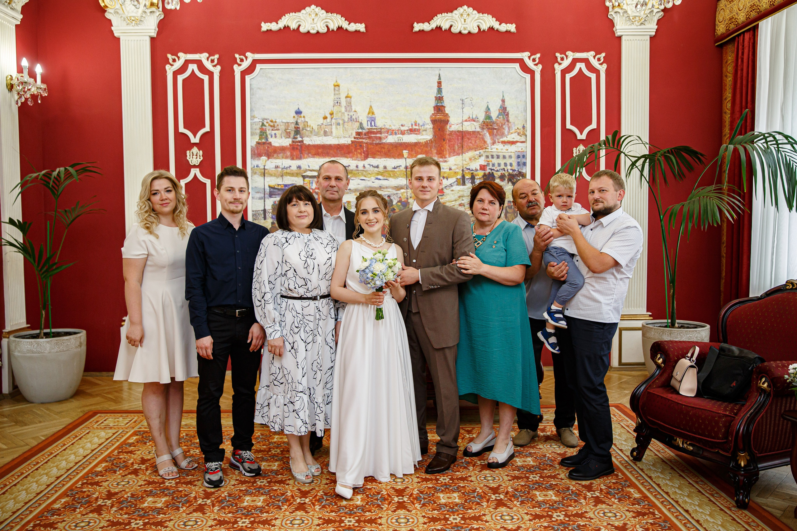 Общая фотография гостей в Грибоедовском ЗАГСе Москва