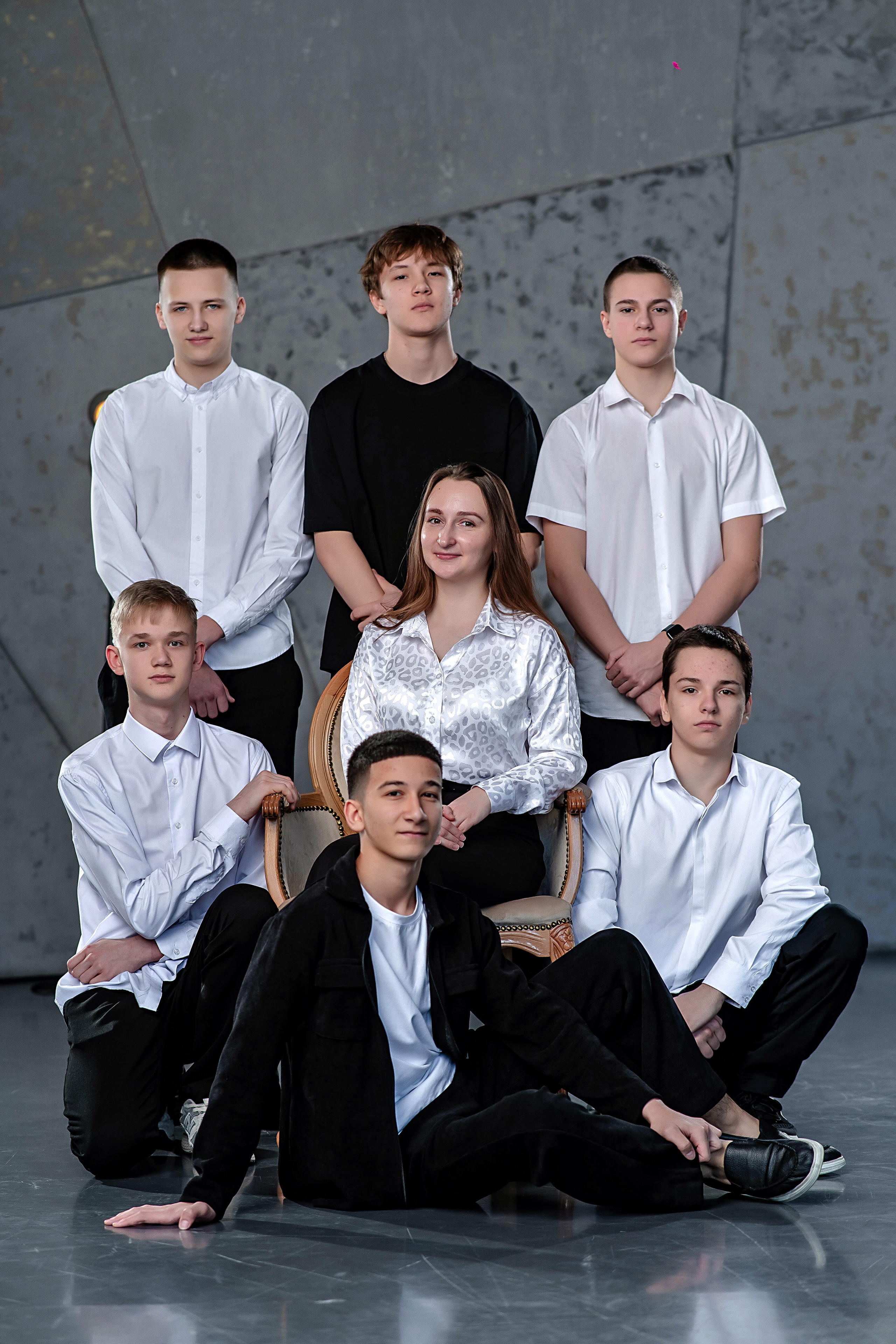 Выпускные (школьные) альбомы (книги) в Ростове-на-Дону. Современные Выпускные Альбомы в Ростове-на-Дону