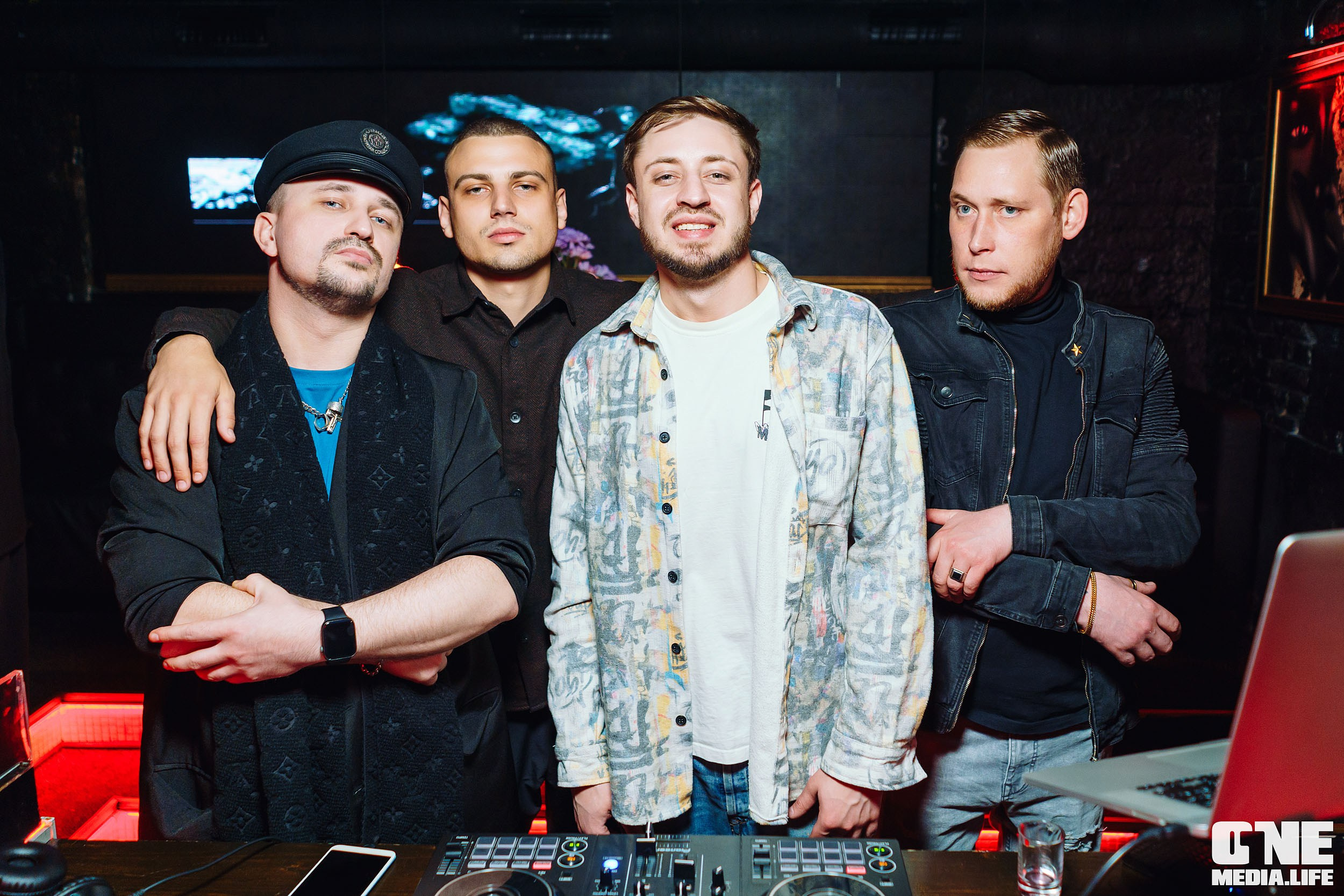 Фоторепортаж из бара Secret. One Media Life: фоторепортажи, фотоотчеты с мероприятий и заведений