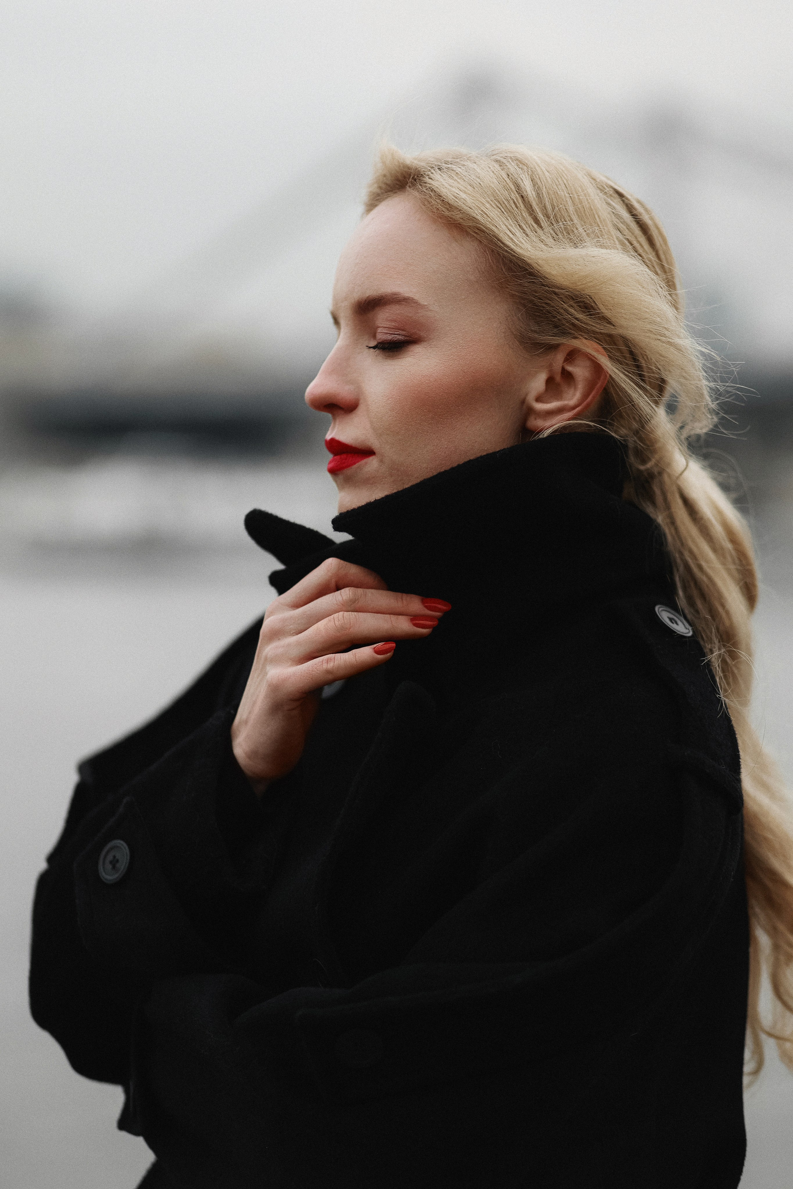 Фотопрогулка с актрисой Варварой Гусинской. Портретный и семейный фотограф в Москве Мария Рослякова