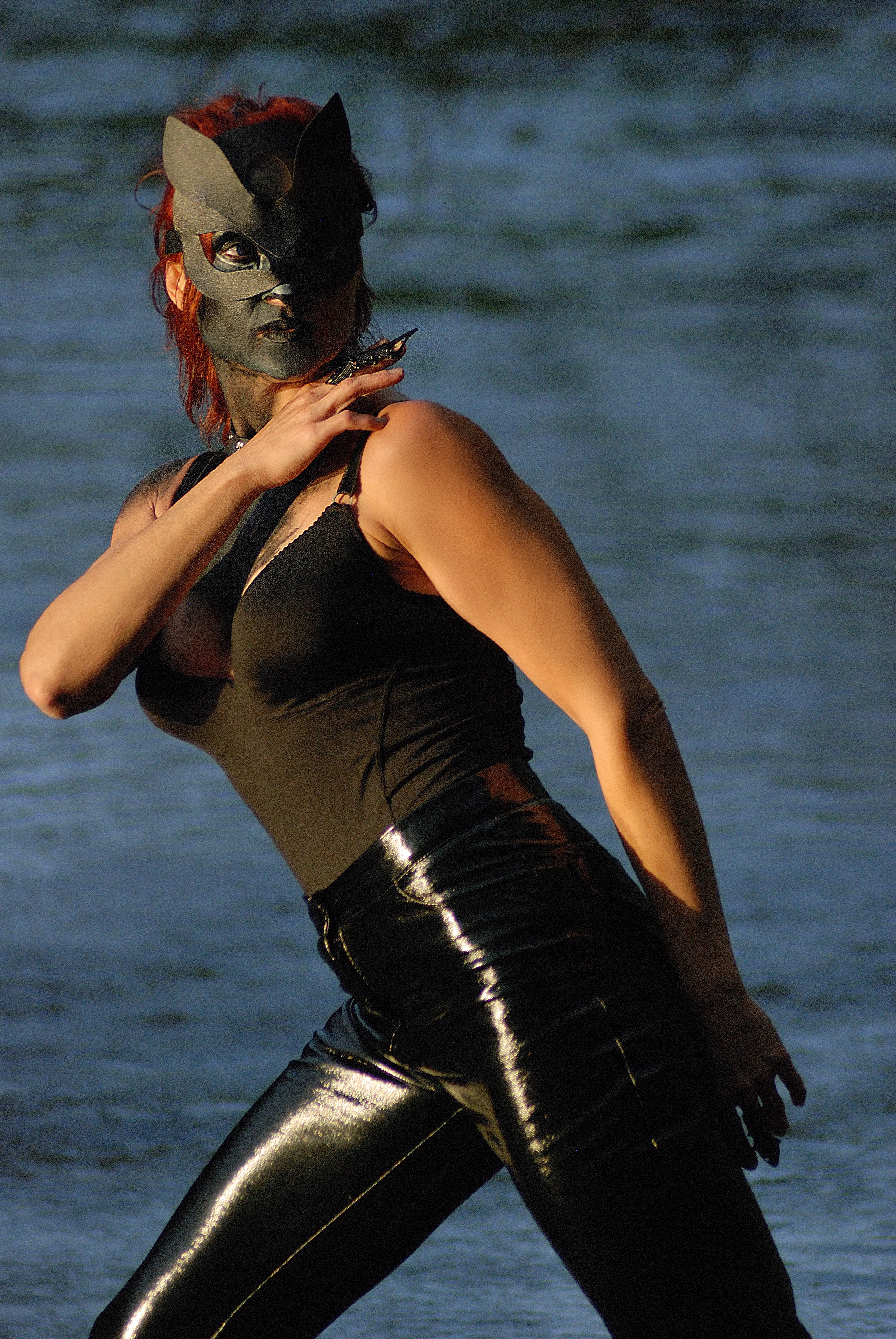 Фотопроекты арт-студии «Мастер и Маргарита». Свадебные фотосессии, Love story, фотосессии в студии, фотопрогулки. Макияж и укладка. Услуги стилиста и имиджмэйкера. Прокат нарядов для фотосессий.