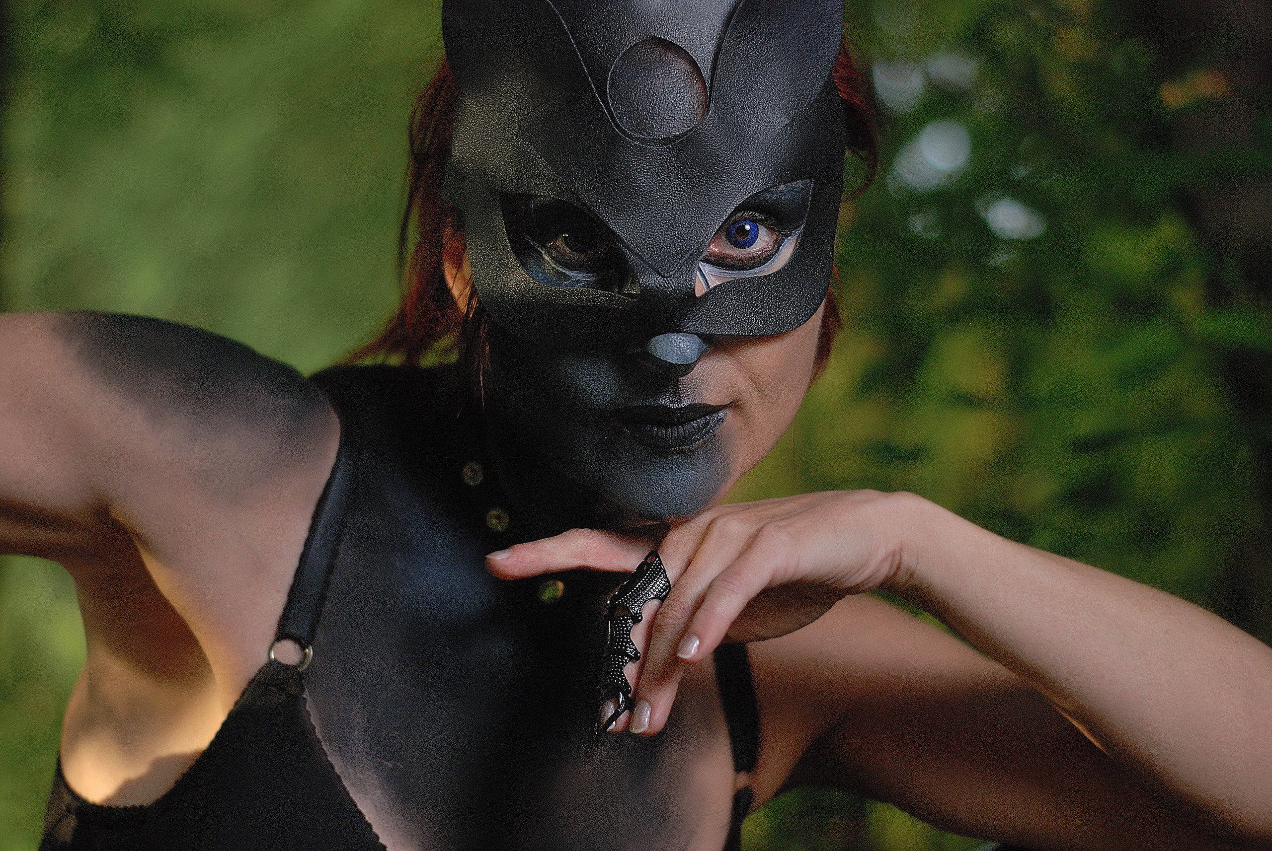 Фотопроекты арт-студии «Мастер и Маргарита». Свадебные фотосессии, Love story, фотосессии в студии, фотопрогулки. Макияж и укладка. Услуги стилиста и имиджмэйкера. Прокат нарядов для фотосессий.