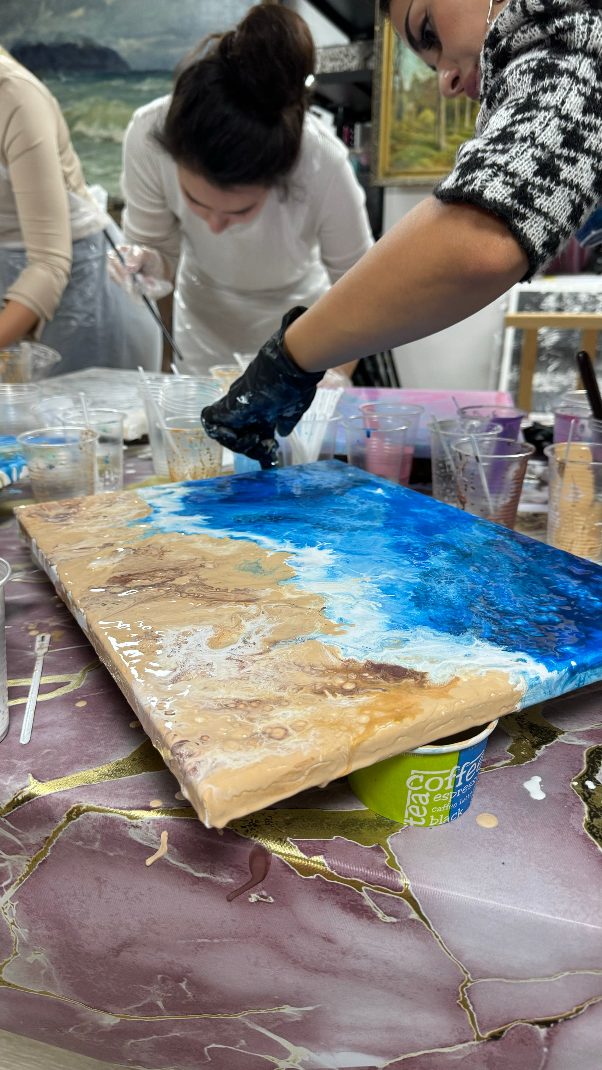 8 МАРТА. Арт-вечеринки и мастер-классы в Москве для взрослых и детей