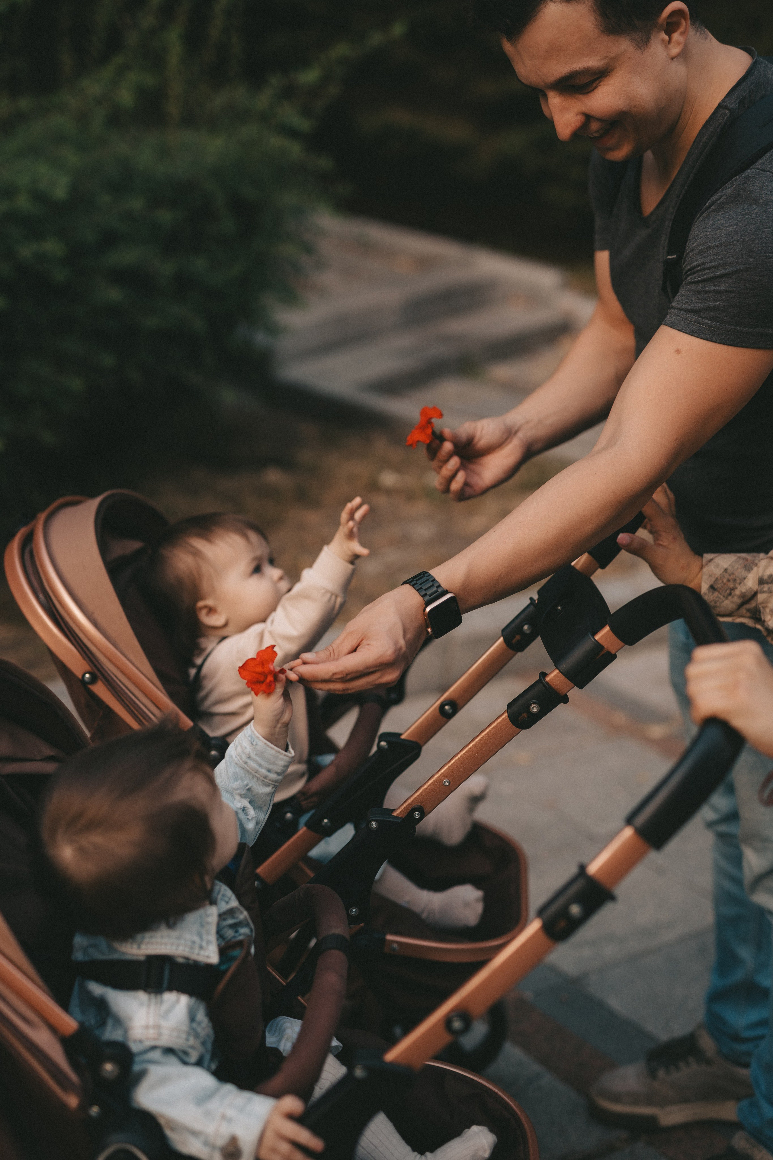 Семейная прогулочная фотосессия во Владивостоке. Портретный и семейный фотограф во Владивостоке Светлана Мухильченко