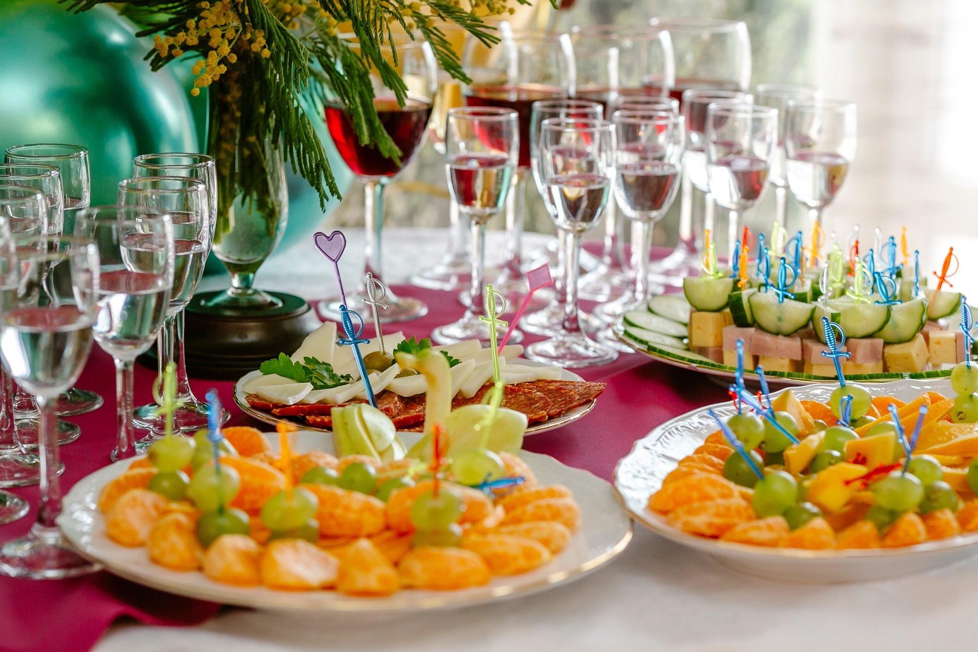 Ресторан "Хозяин - Барин". Завтраки, обеды и ужины,банкеты