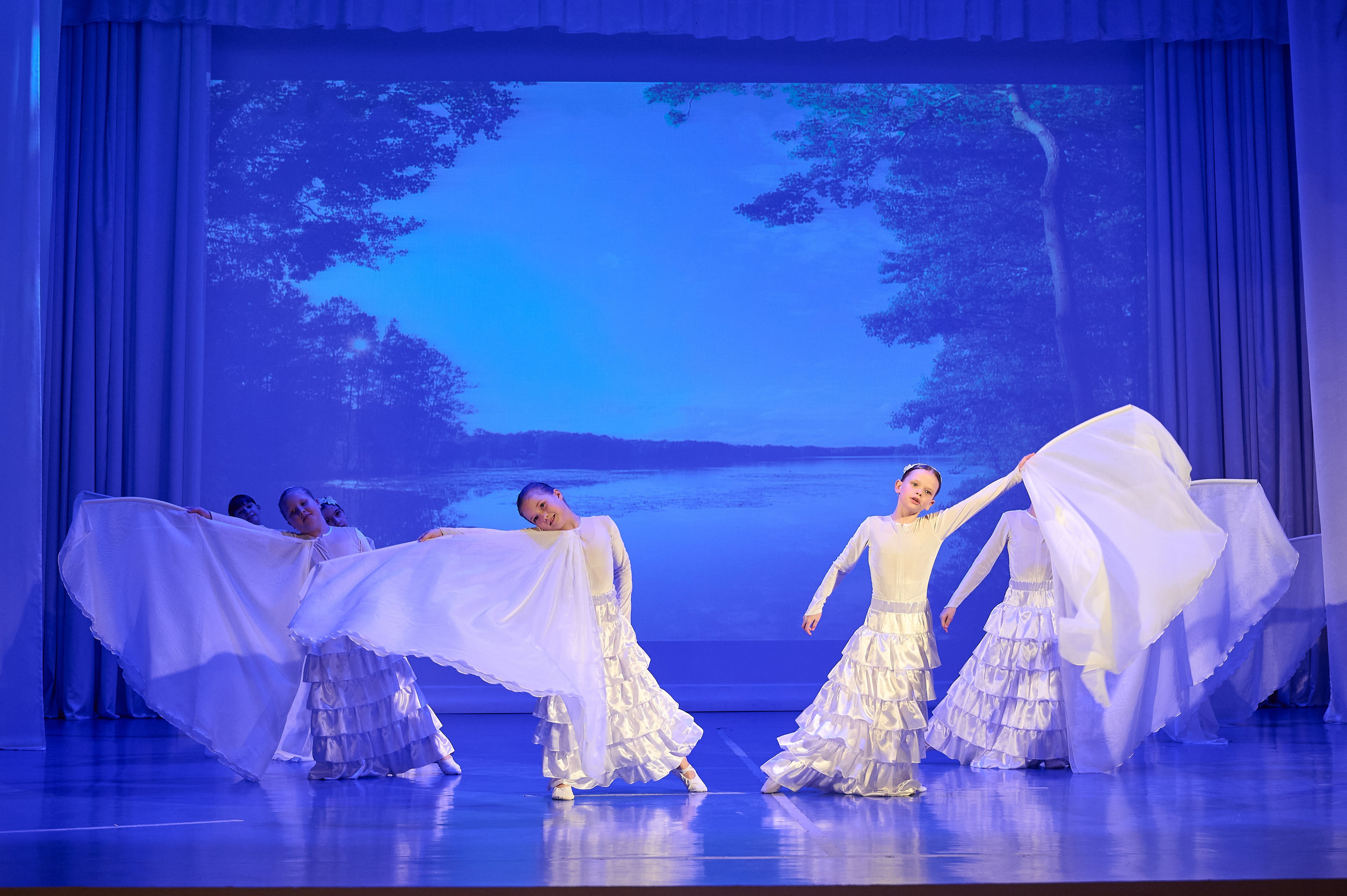 8 марта Марьина роща. Жизнь курорта Кабардинка в фотографиях