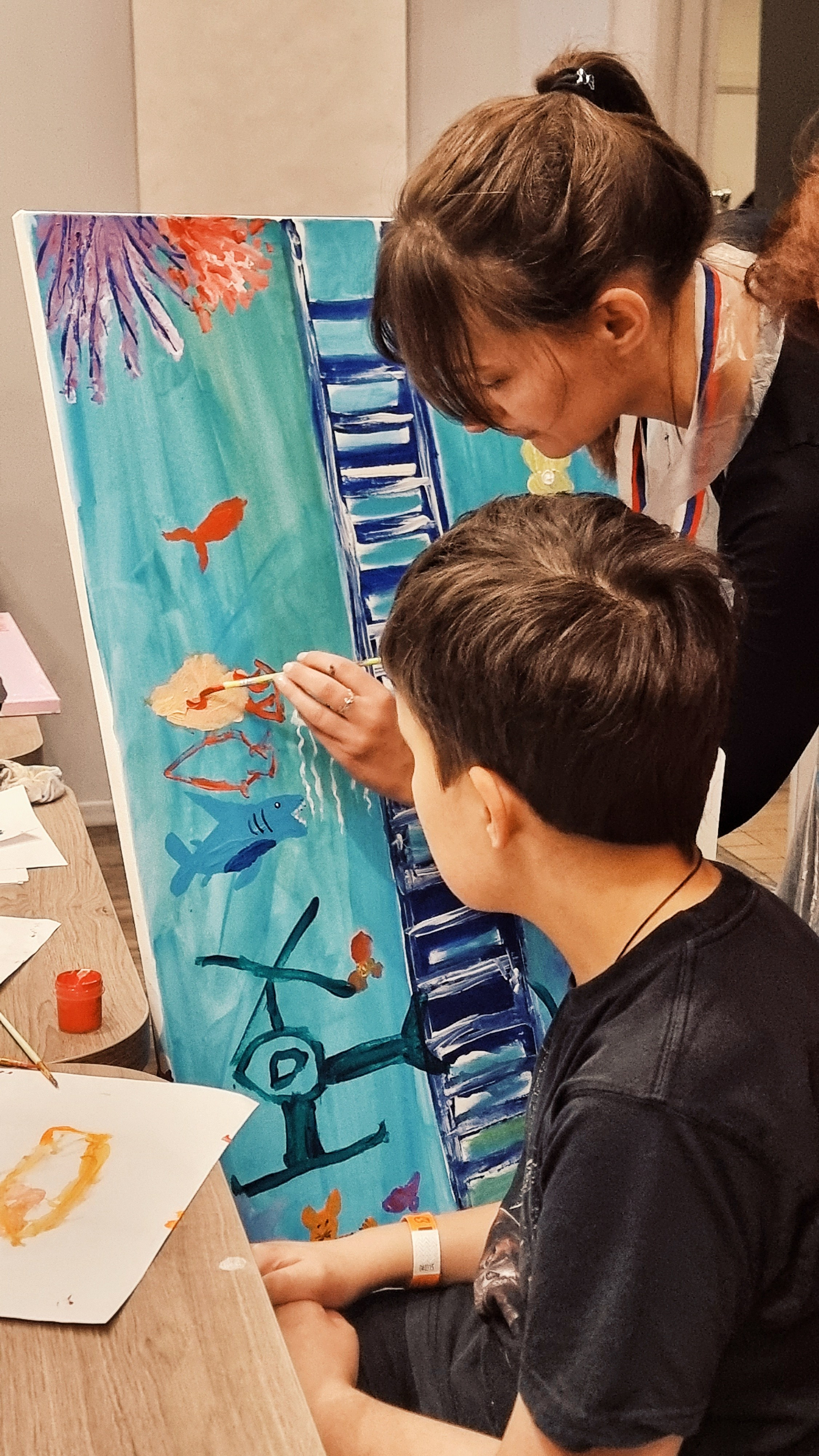 Фестиваль III «Георги Спорта» от НКО ШКОЛА ГЕРОЕВ, батутного центра «В НЕБО и галереи „Осторожно Хрупкое“». Декор для дома