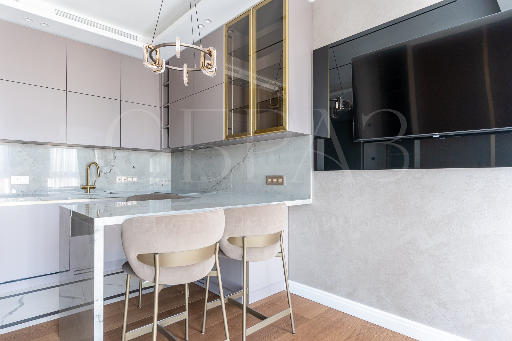 FullHouse на продажу. Интерьерный Фотограф Москва Криста FLY Труфанова