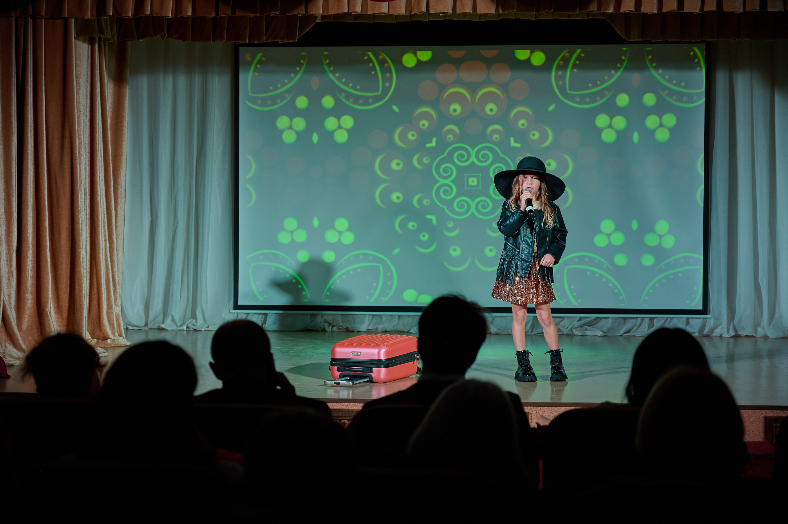 День матери ДК Виноградный. Жизнь курорта Кабардинка в фотографиях