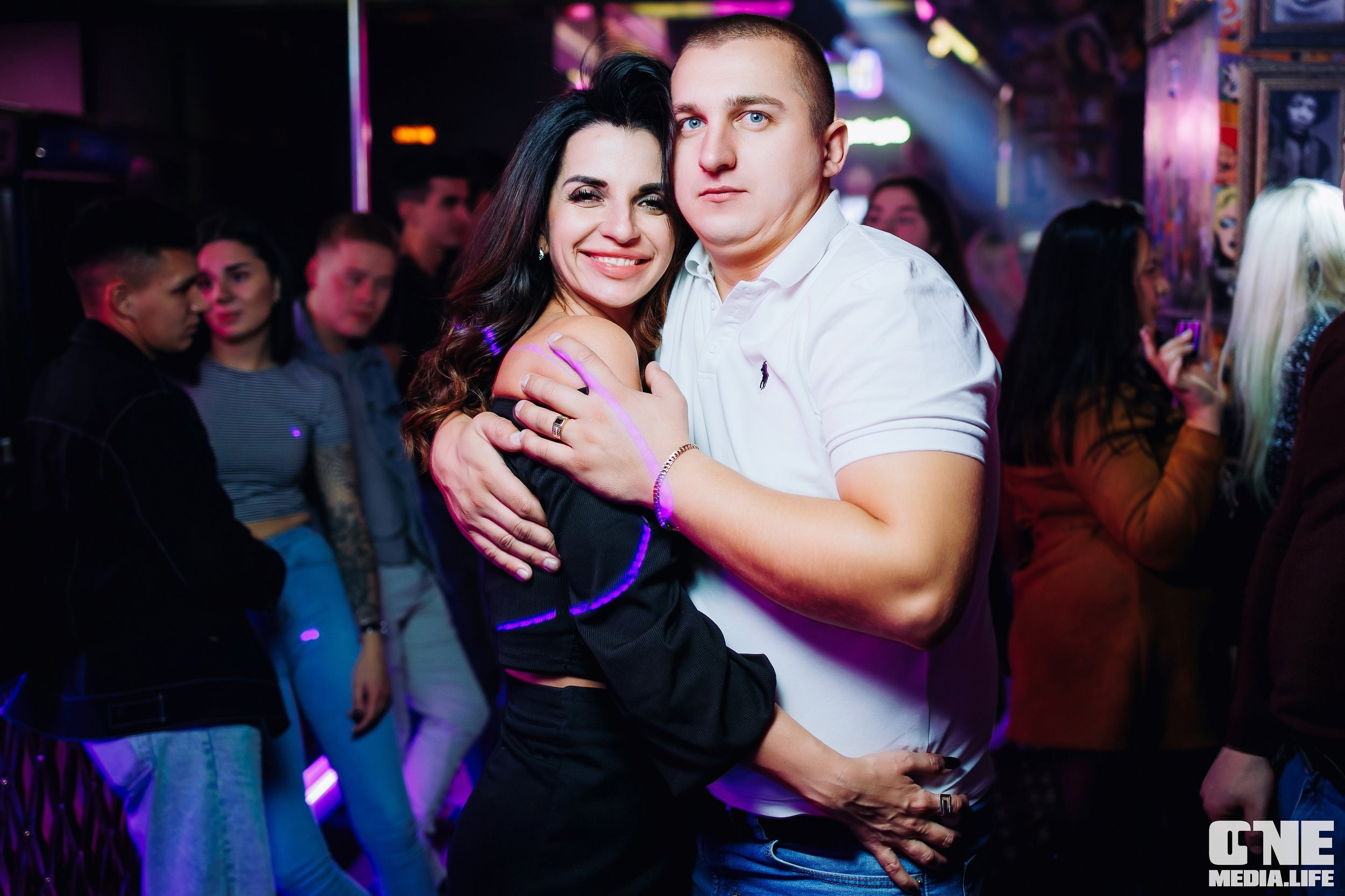 Фоторепортаж из бара XxxX. One Media Life: фоторепортажи, фотоотчеты с мероприятий и заведений