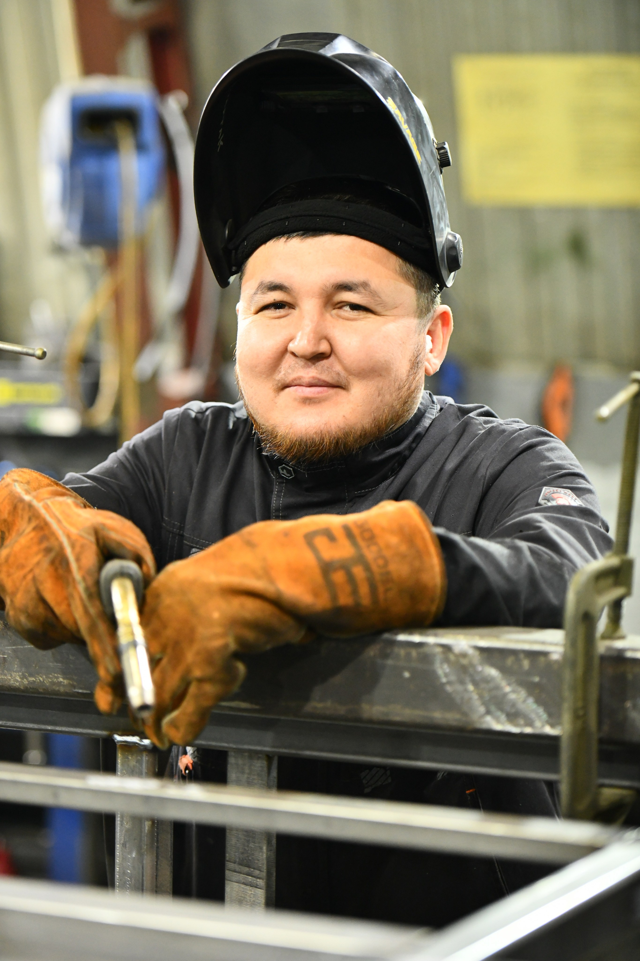 Репортаж с экскурсии на Завод ТРОМ. Репортажный и семейный фотограф — Шелихов Сергей