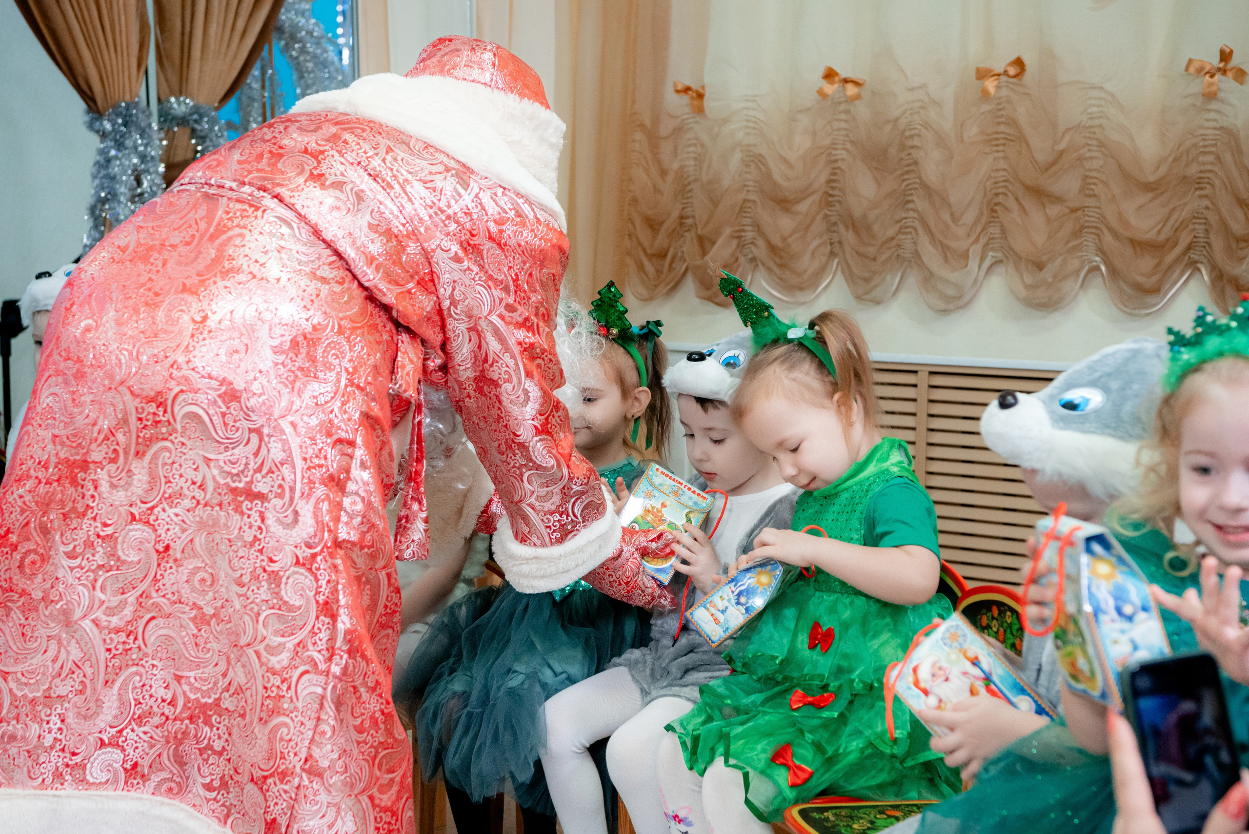 Ëлка в Детском Саду. Фотограф в Волгограде и Волжском Александр Горбань