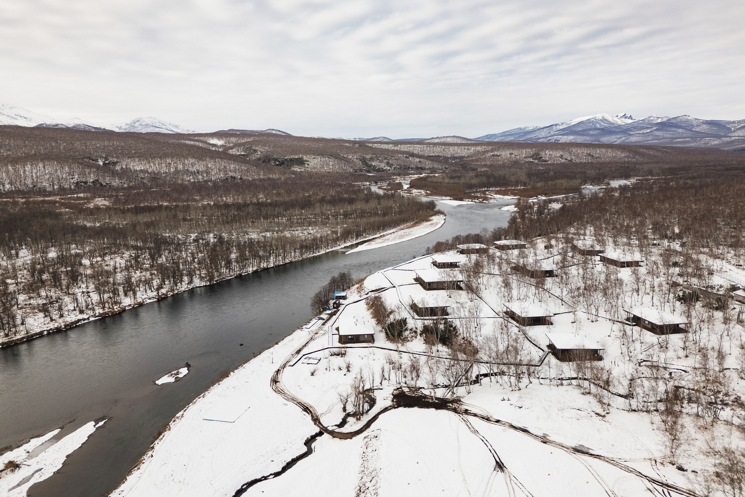 Фотосъемка базы отдыха в Петропавловске-Камчатском, Профессиональная съемка интерьеров в Петропавловске-Камчатском, Съемка природы Камчатки для базы отдыха в Петропавловске-Камчатском, Красивые фото территории базы отдыха в Петропавловске-Камчатском, Заказать фотосъемку базы отдыха в Петропавловске-Камчатском.