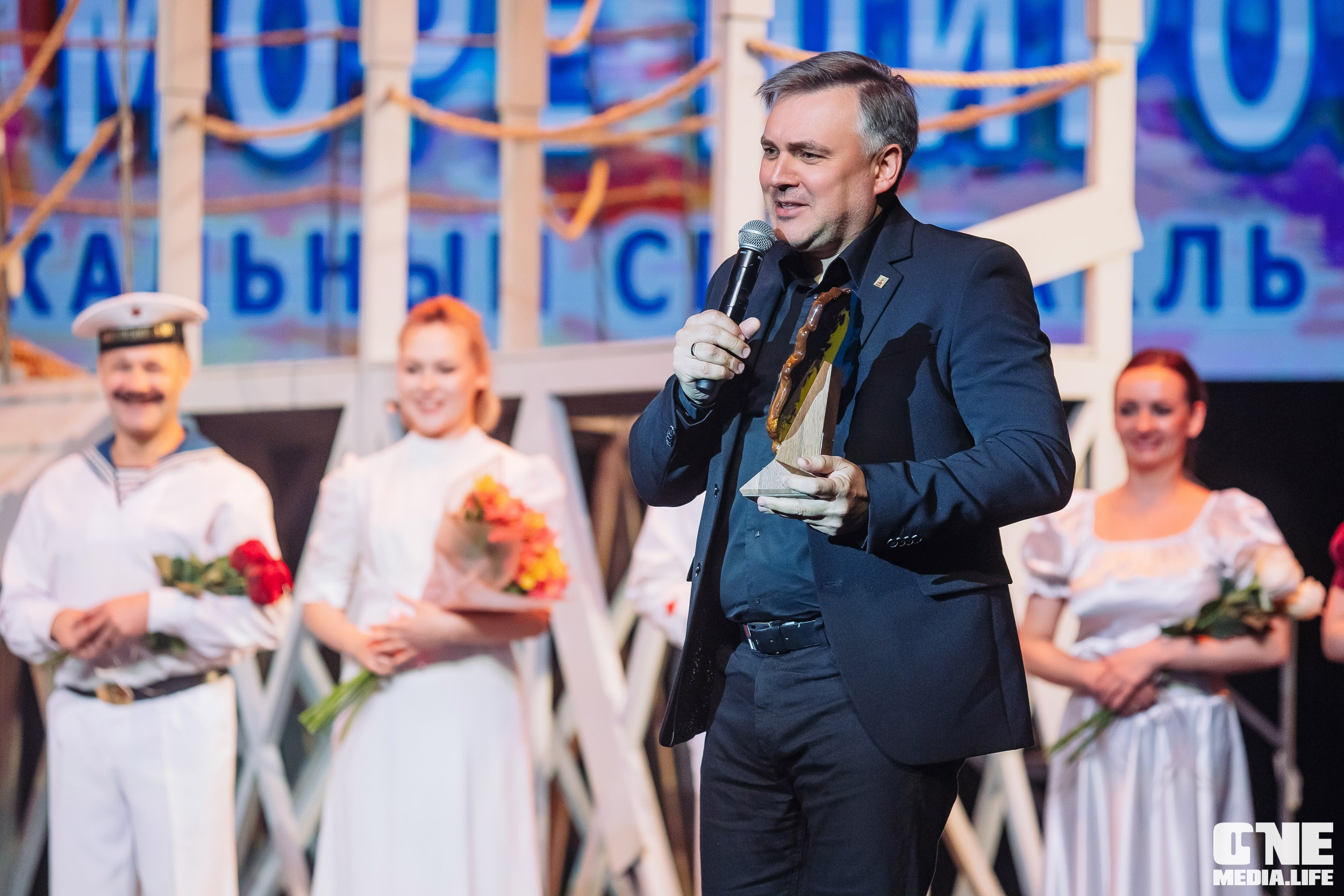 Фоторепортаж из Янтарь Холла. One Media Life: фоторепортажи, фотоотчеты с мероприятий и заведений