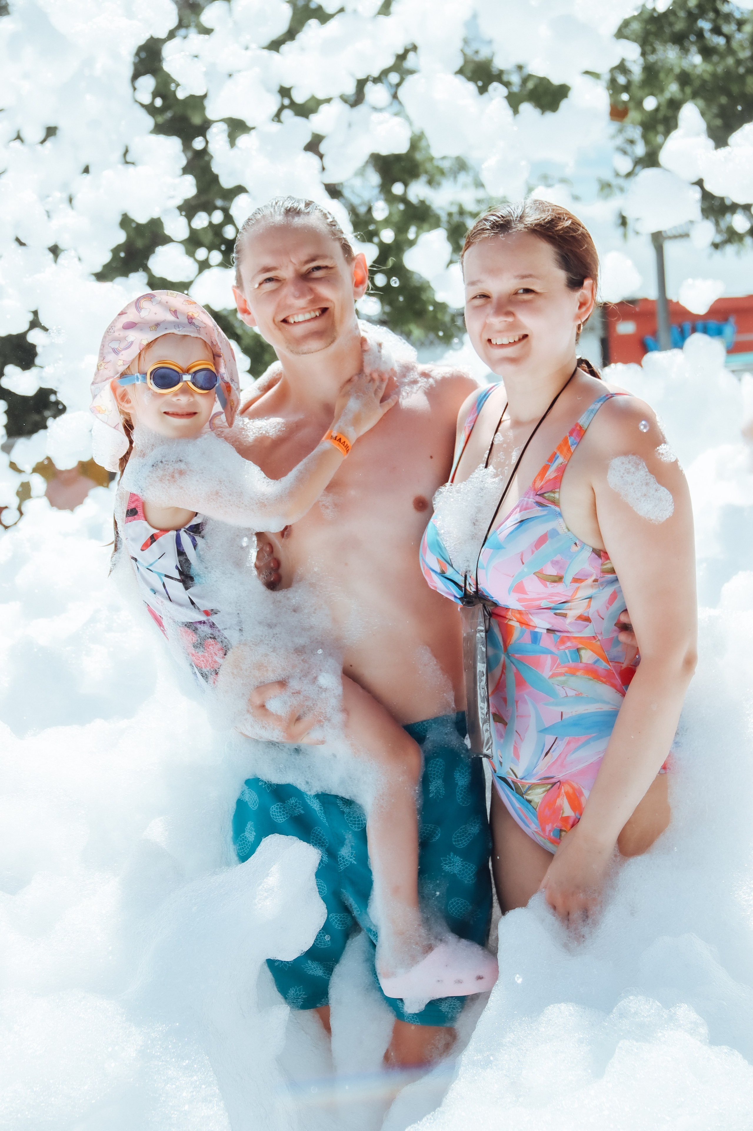 18 июля/Пенная дискотека/Малибу. Семейный и детский фотограф в Славгороде Анастасия Винс