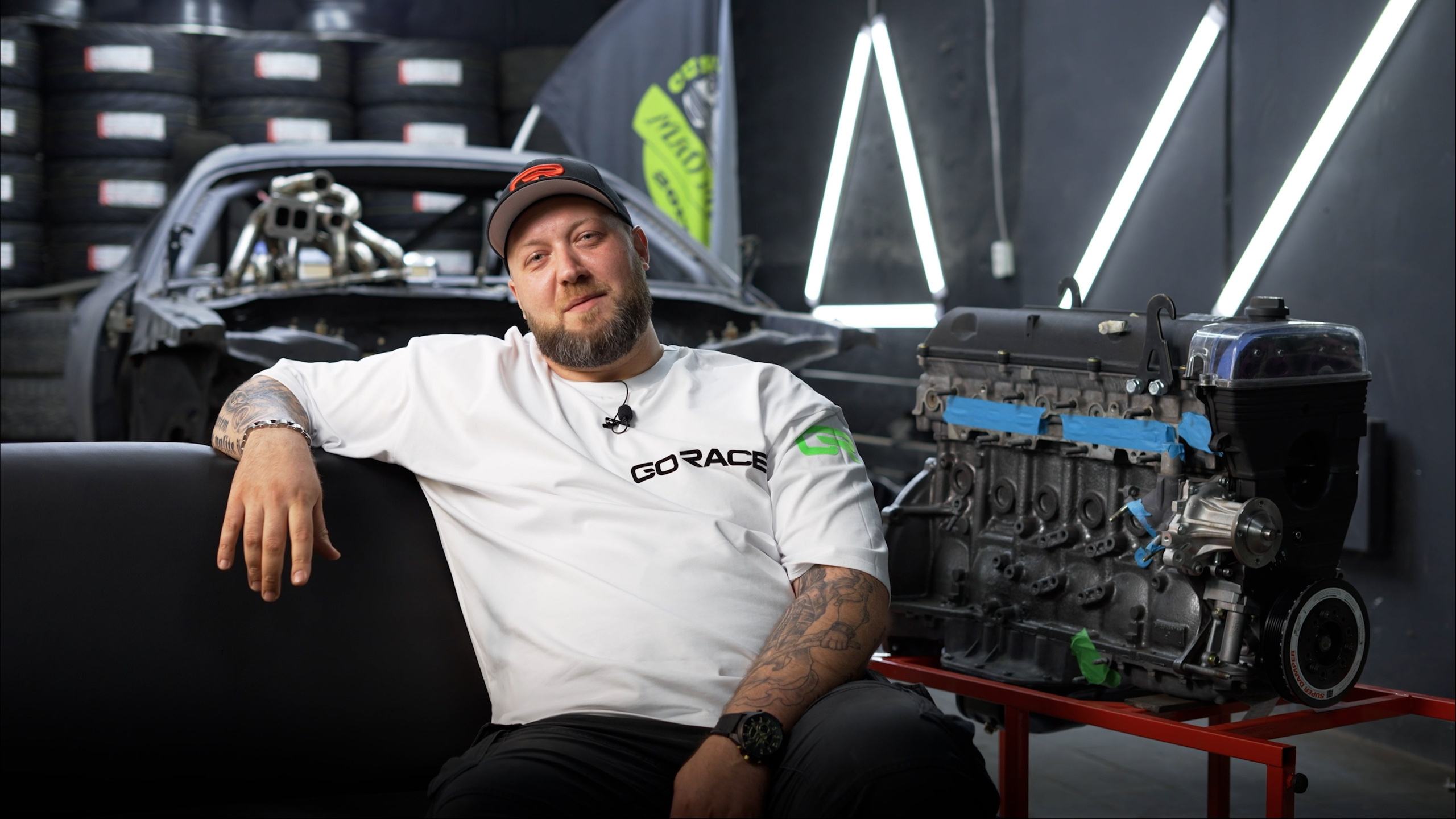 Профессиональная запись интервью и подкастов в Воронеже: экспертный контент с качественным звуком и светом.