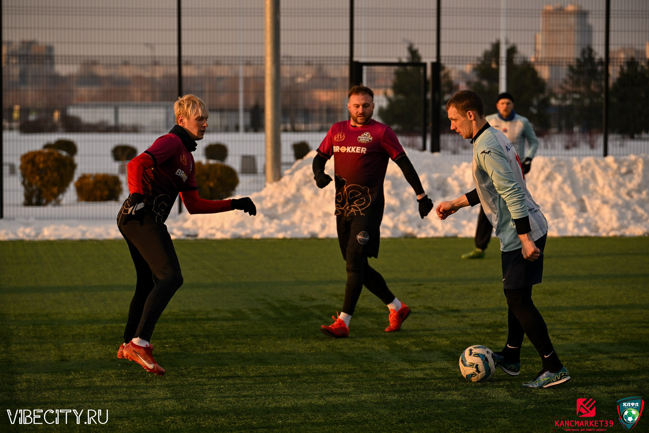 Калининградская Любительская Футбольная Лига, Премьер лига 14 тур, Бауцентр-Пивной двор. VIBECITY.RU Вайб Сити Ру Фоторепортажи Фотоотчеты Калининград
