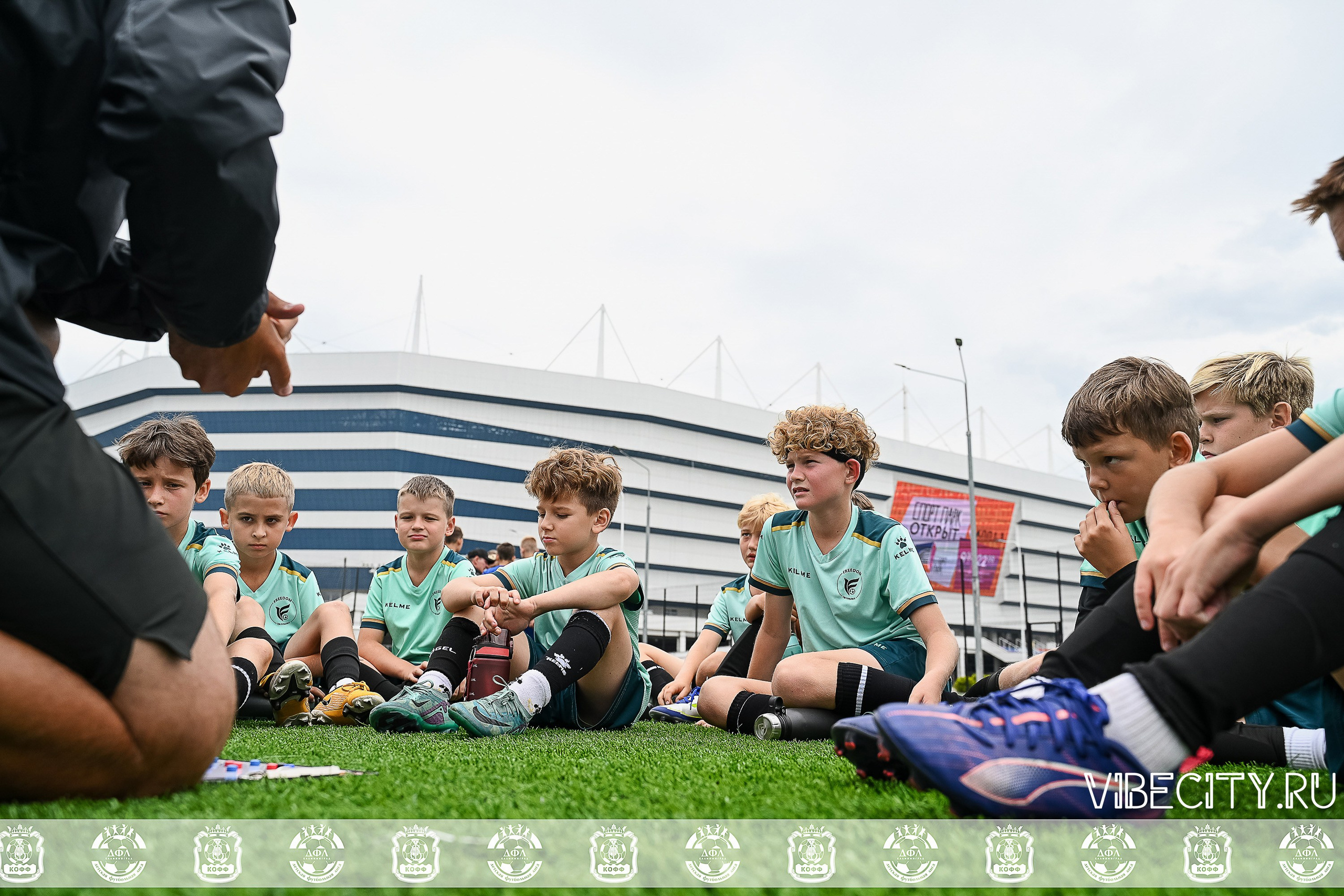 Калининградская Детская Футбольная Лига. VIBECITY.RU Вайб Сити Ру Фоторепортажи Фотоотчеты Калининград