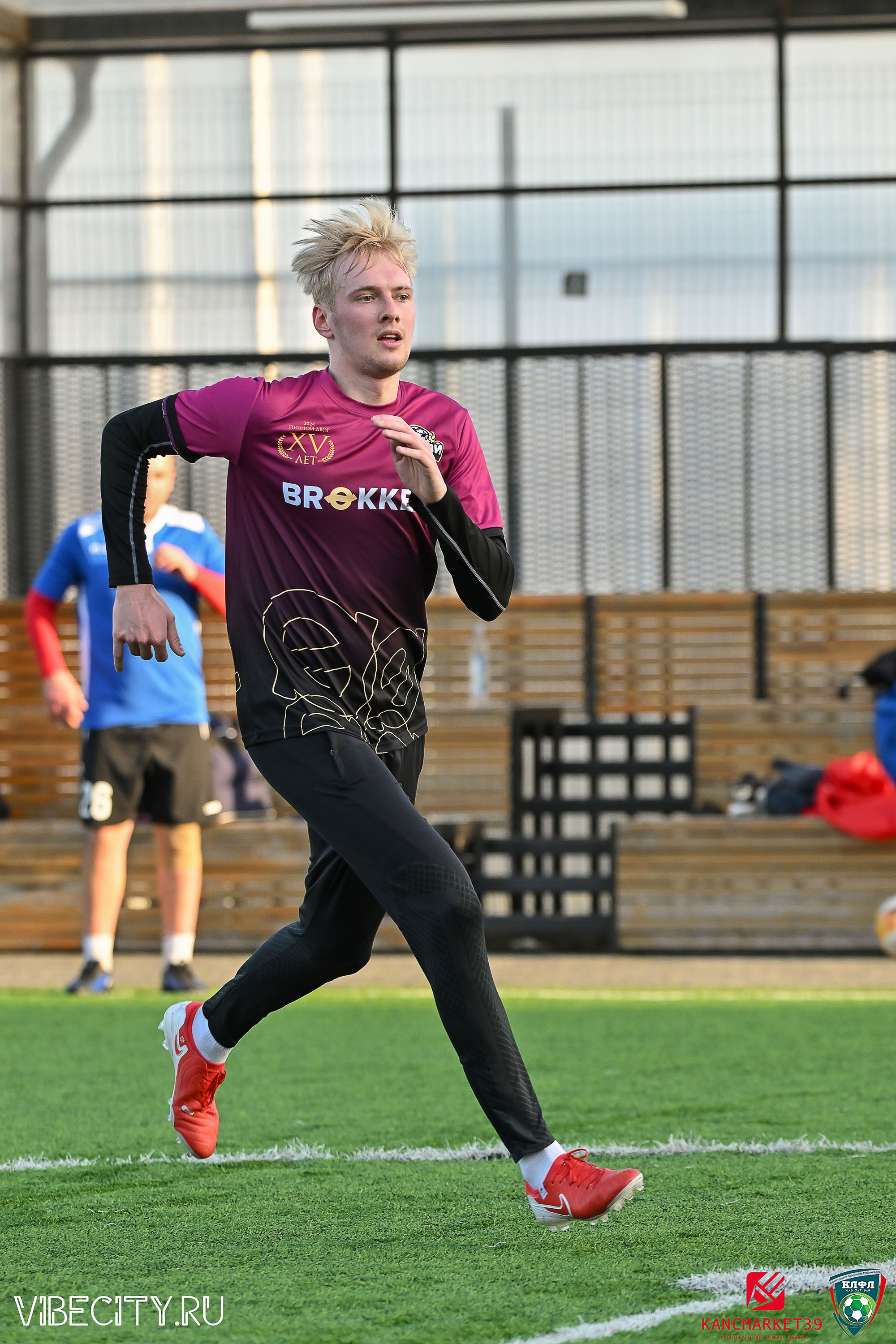 XX ЧЕМПИОНАТ КАЛИНИНГРАДСКОЙ ЛФЛ КАНЦМАРКЕТ39 сезона 2024–2025 гг. VIBECITY.RU Вайб Сити Ру Фоторепортажи Фотоотчеты Калининград