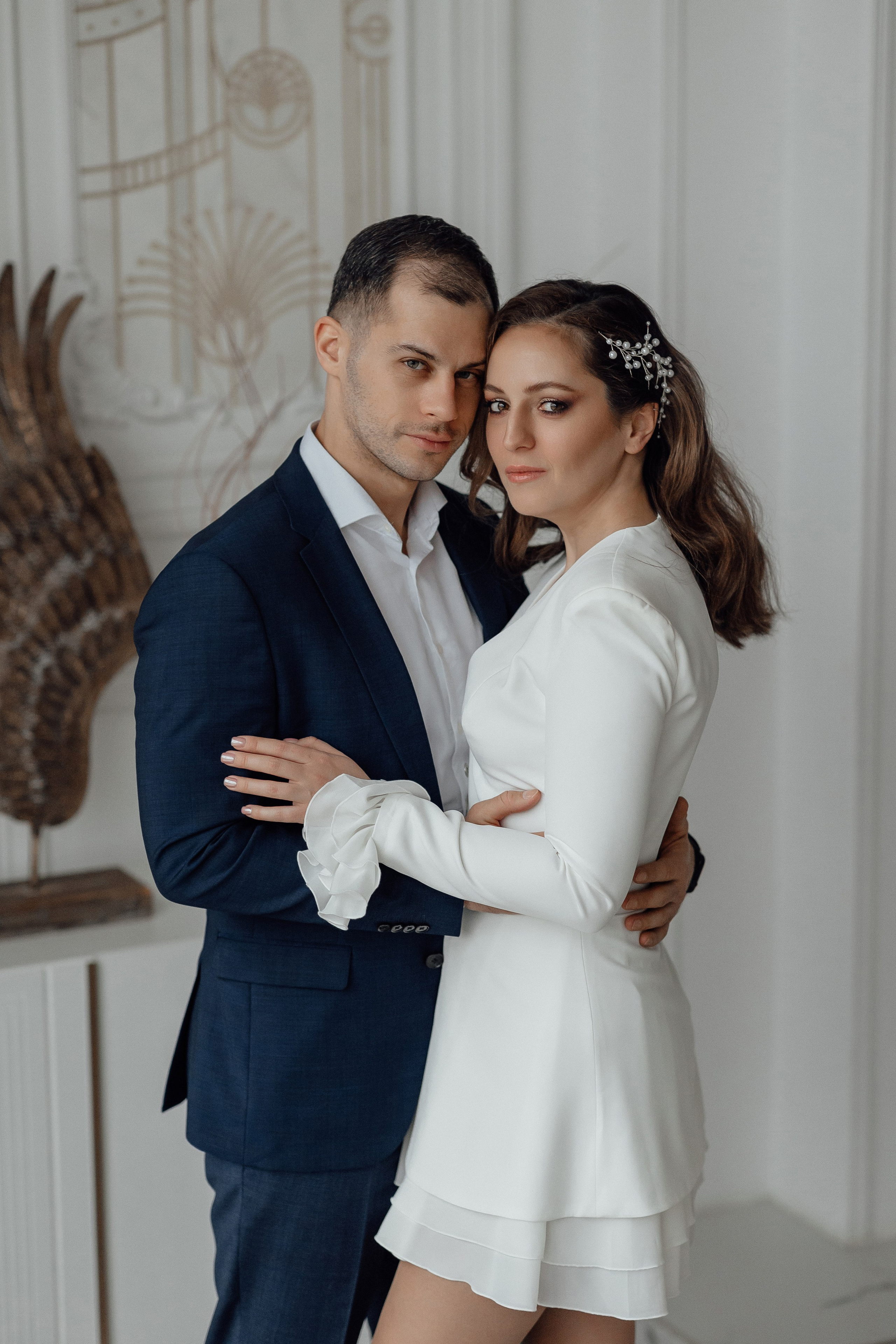 Свадебная фотосессия в студии в Москве. Свадебный фотограф в Москве Дарья Олендарёва