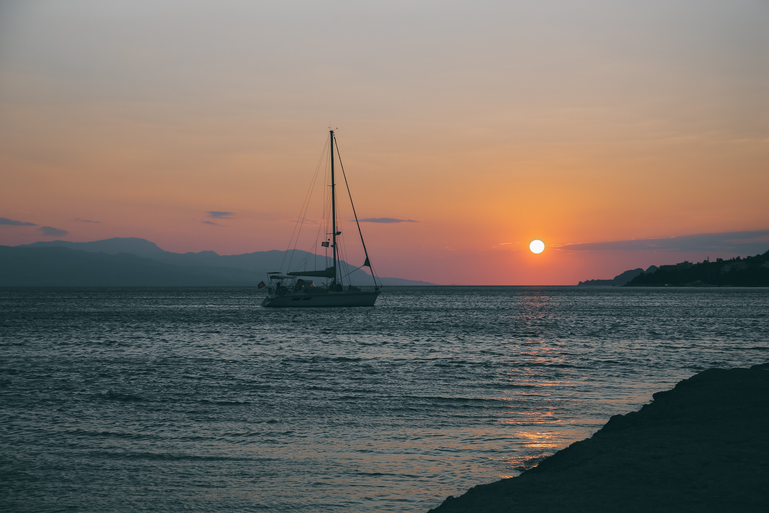 Греция: термальный курорт Лутраки. Дарья Письменюк / Darya Leitstern — фотограф, музыкант, журналист, путешественник