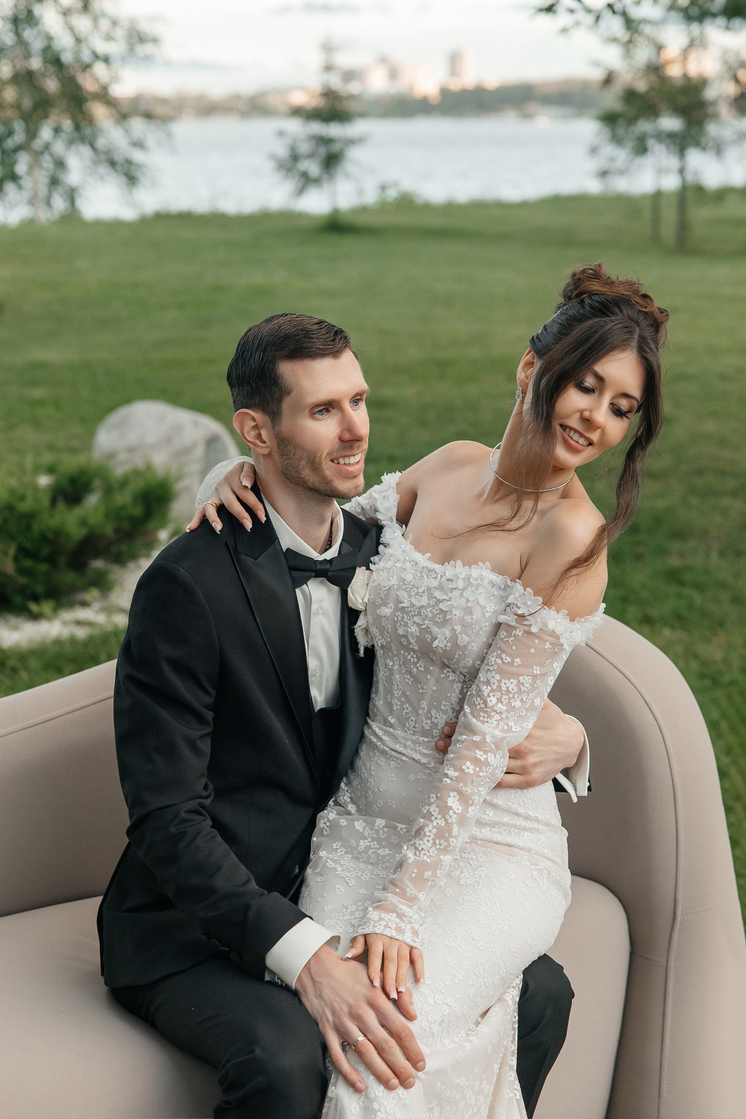 Выездная церемония на площадке THE SUN в Солнечногорске. Свадебный фотограф в Москве Дарья Олендарёва